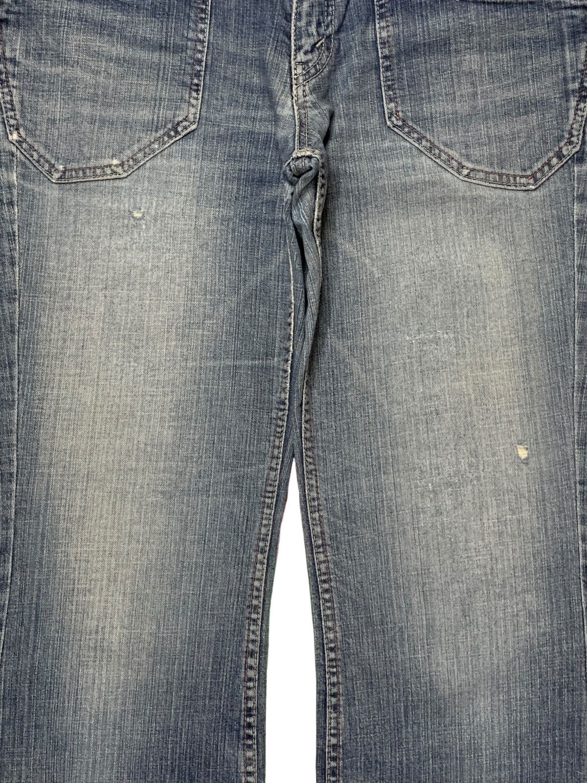 Japanese Brand Vintage Japanese Brand Faded Wash Flare Style Jeans Size 31" - 5 Thumbnail
