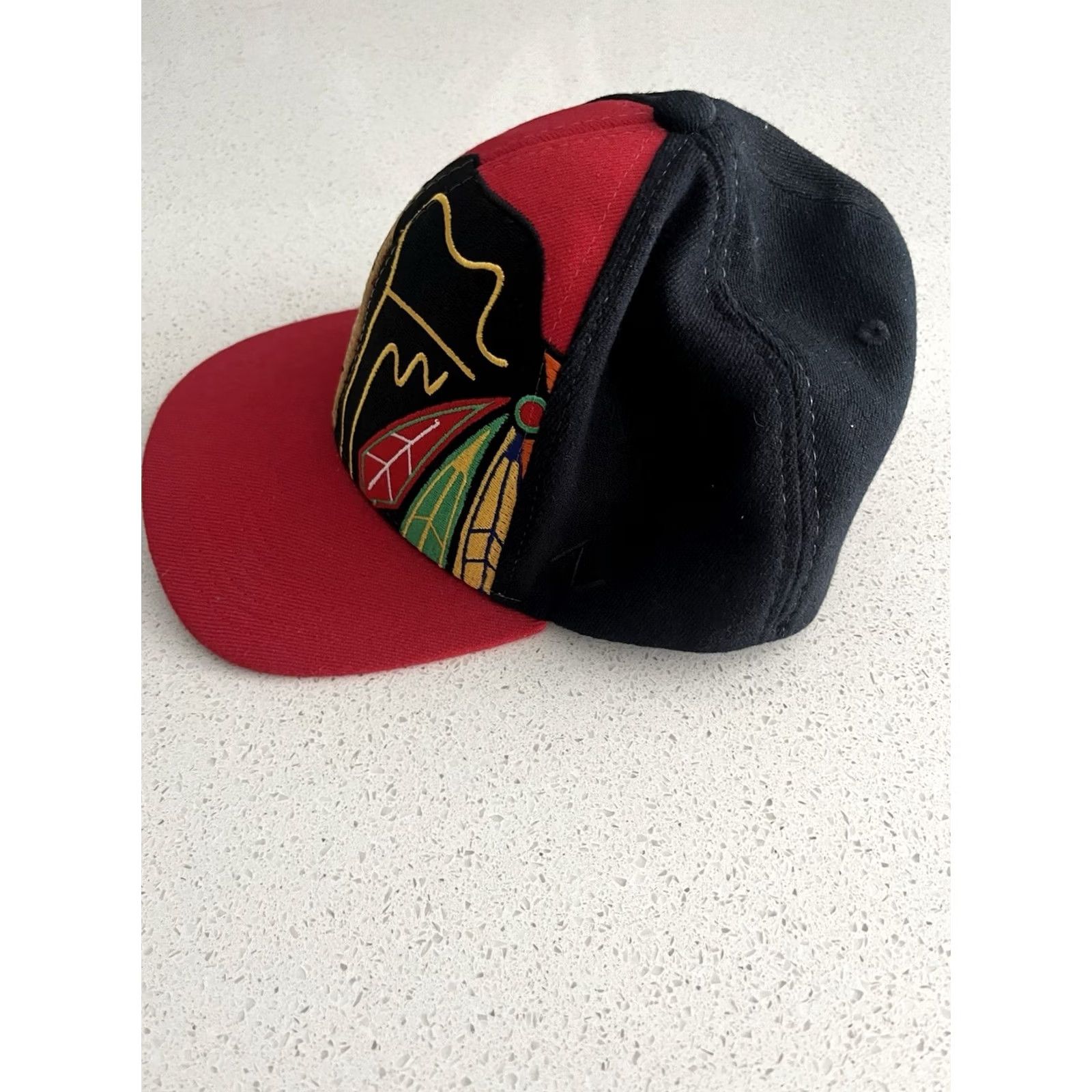 Zephyr VINTAGE Zephyr NHL Chicago Blackhawks Snapback Hat Men S Red Logo Hat Size ONE SIZE - 4 Thumbnail