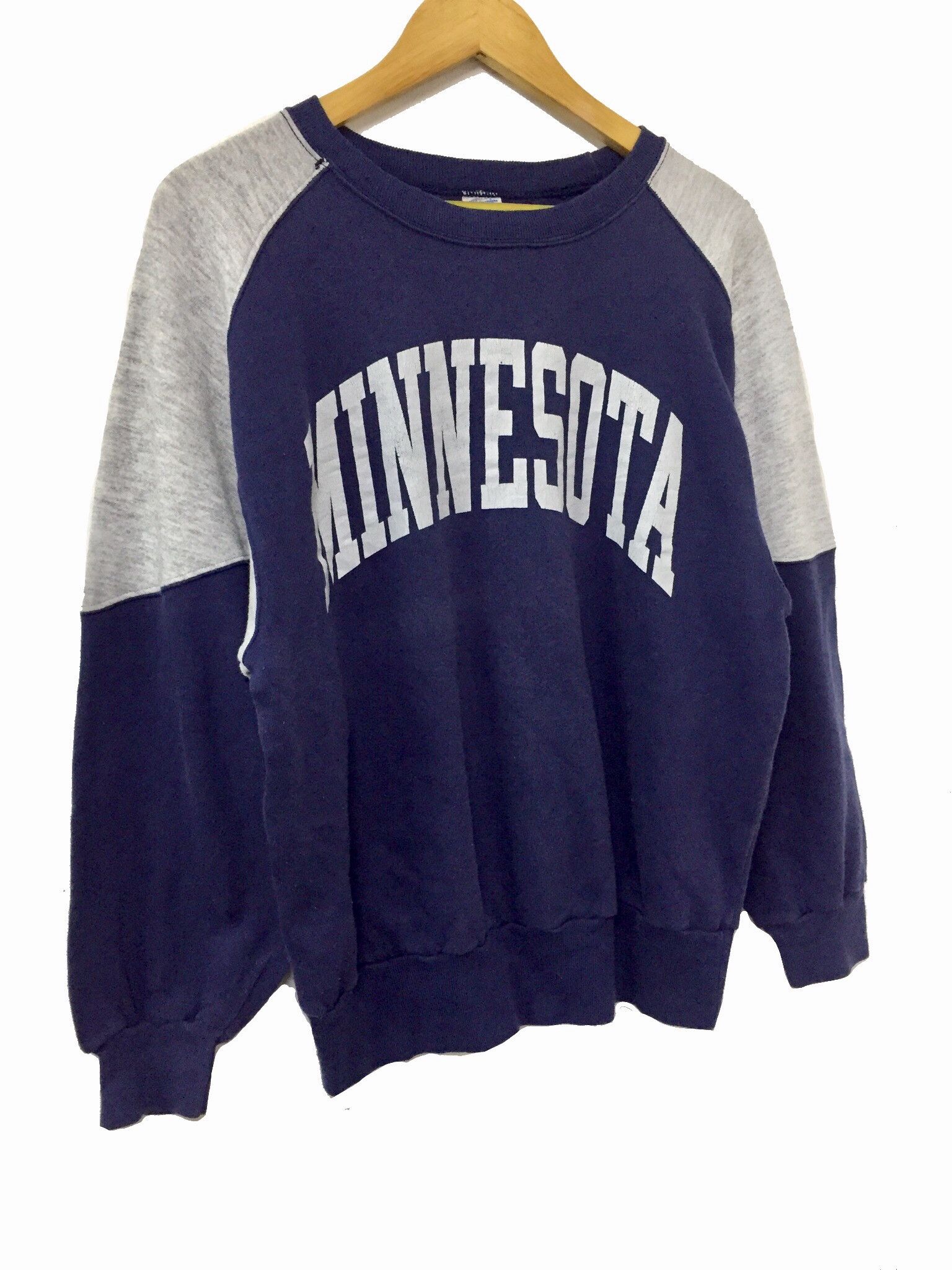 Champion VINTAGE CHAMPION MINNESOTA USA LOGO SWEATSHIRT Size US M / EU 48-50 / 2 - 4 Thumbnail