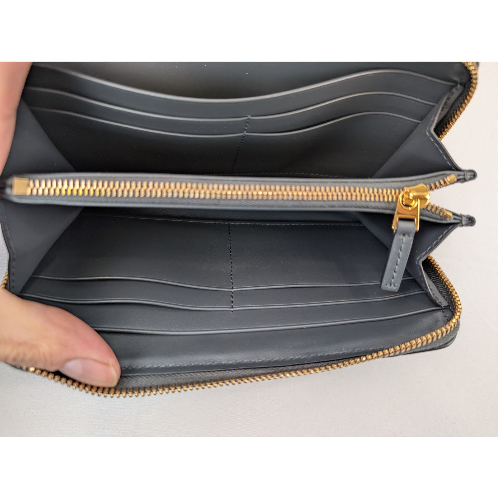 Bottega Veneta o1rshd1 Size:OS/ Intrecciato check leather zip-around wallet Size ONE SIZE - 10 Thumbnail