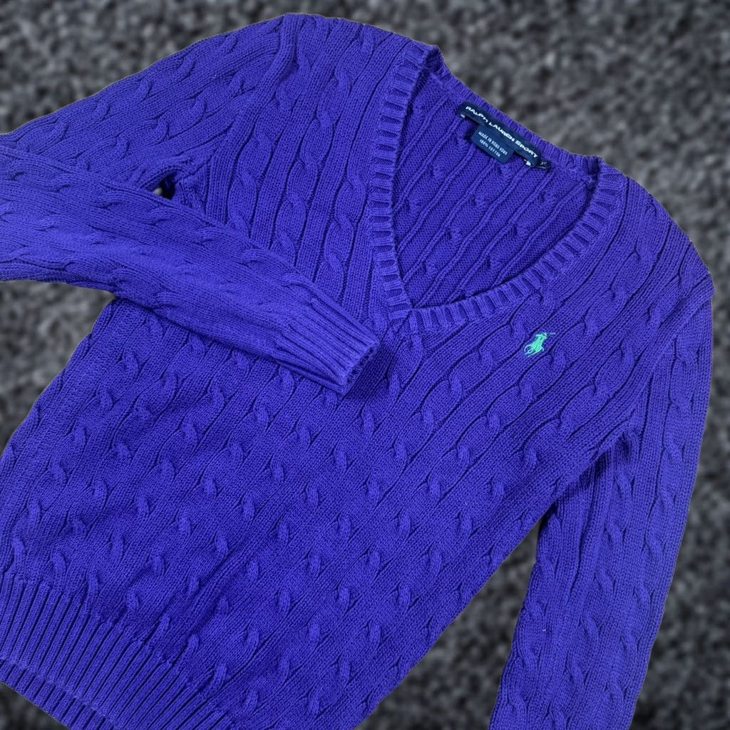 Ralph Lauren VINTAGE Ralph Lauren Polo Sport Cable Knit Sweater Women’s XS Purple V-Neck Sweater Womens XS Purple Cable Knit Sports Pullover Size XS / US 0-2 / IT 36-38 - 1 Thumbnail