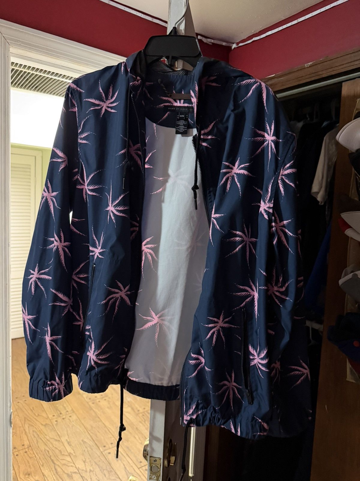 Marc by Marc Jacobs Floral Pink Design Windbreaker Size US M / EU 48-50 / 2 - 1 Thumbnail