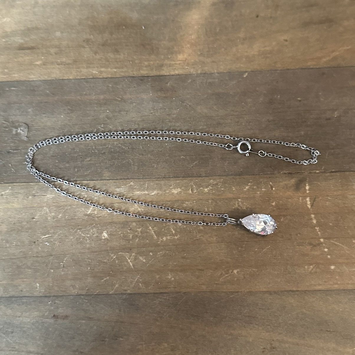 Vintage Vintage silver tone pear shaped CZ pendant necklace Size ONE SIZE - 2 Thumbnail