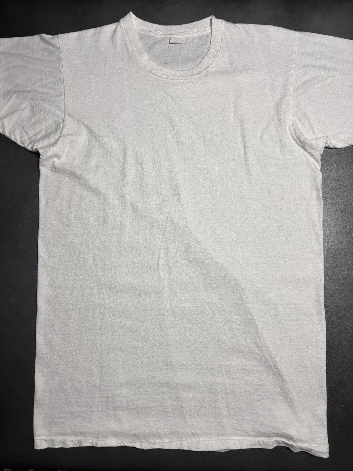 Fruit Of The Loom 1970s Fruit of the Loom Tee 70s Vintage Blank Made in USA Size US M / EU 48-50 / 2 - 7 Thumbnail