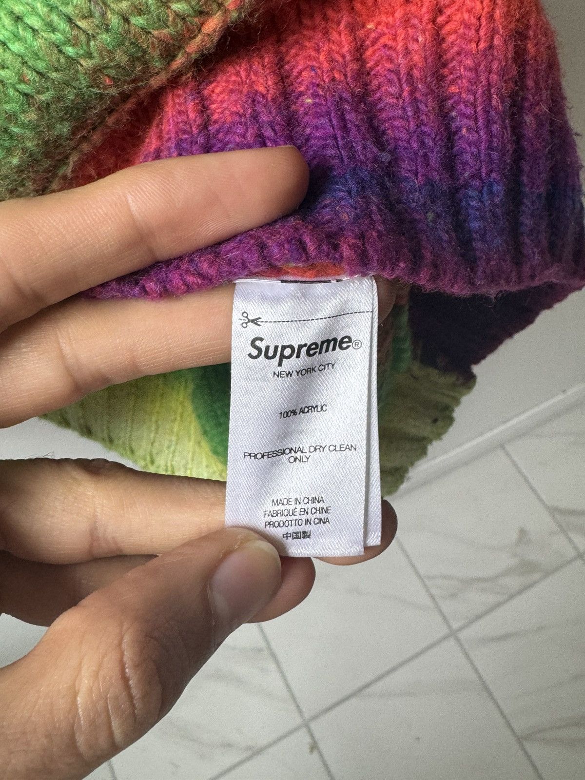Supreme Gradient Stripe Sweater モーガン蔵人着用 Supreme Gradient Stripe Sweater (FW22) - $158