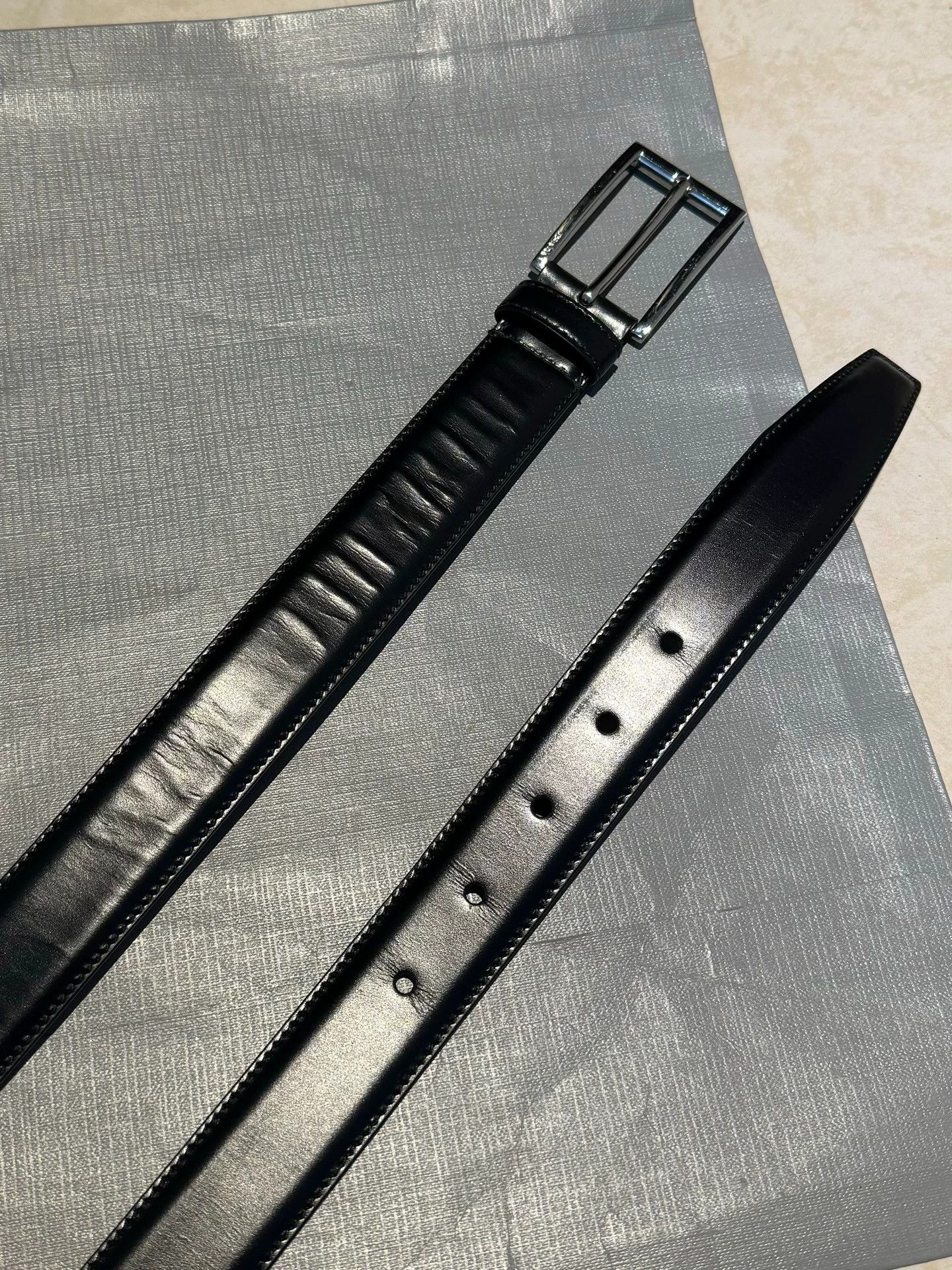 Prada Prada Stitched Belt Black Soft Leather Unisex 9/10 Size ONE SIZE - 2 Thumbnail