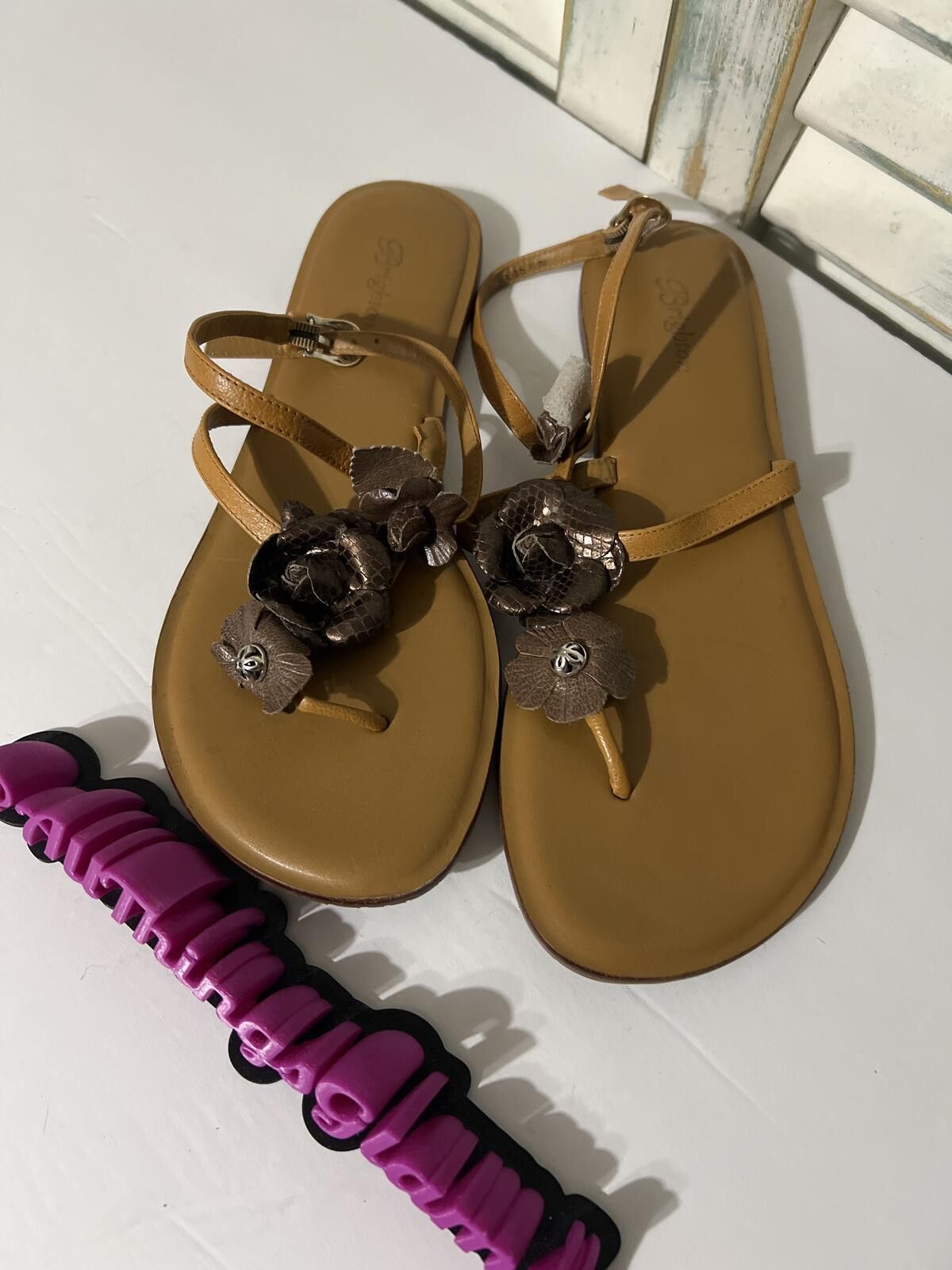 Other Love & Liberty by Brighton Brown Floral Strap Sandals 10 Size US 10 / IT 40 - 5 Thumbnail