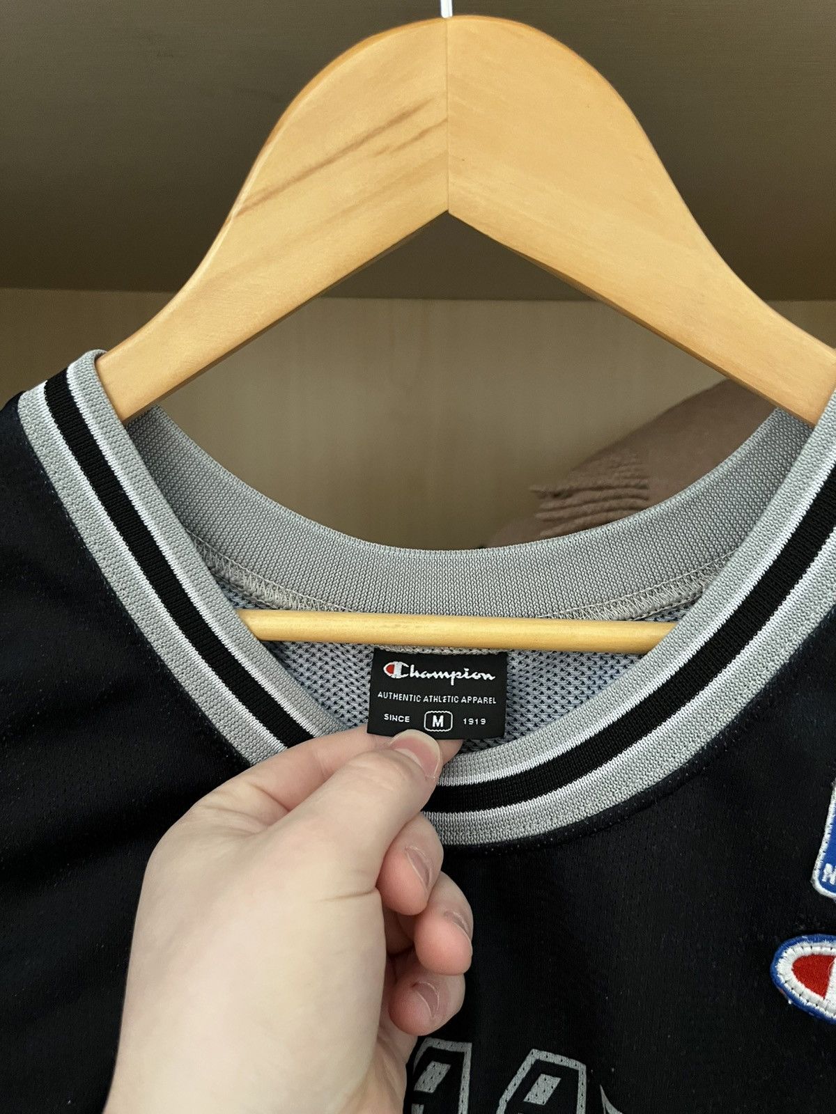 Champion Tony Parker #9 San Antonio Spurs NBA Basketball Jersey Size US M / EU 48-50 / 2 - 6 Thumbnail