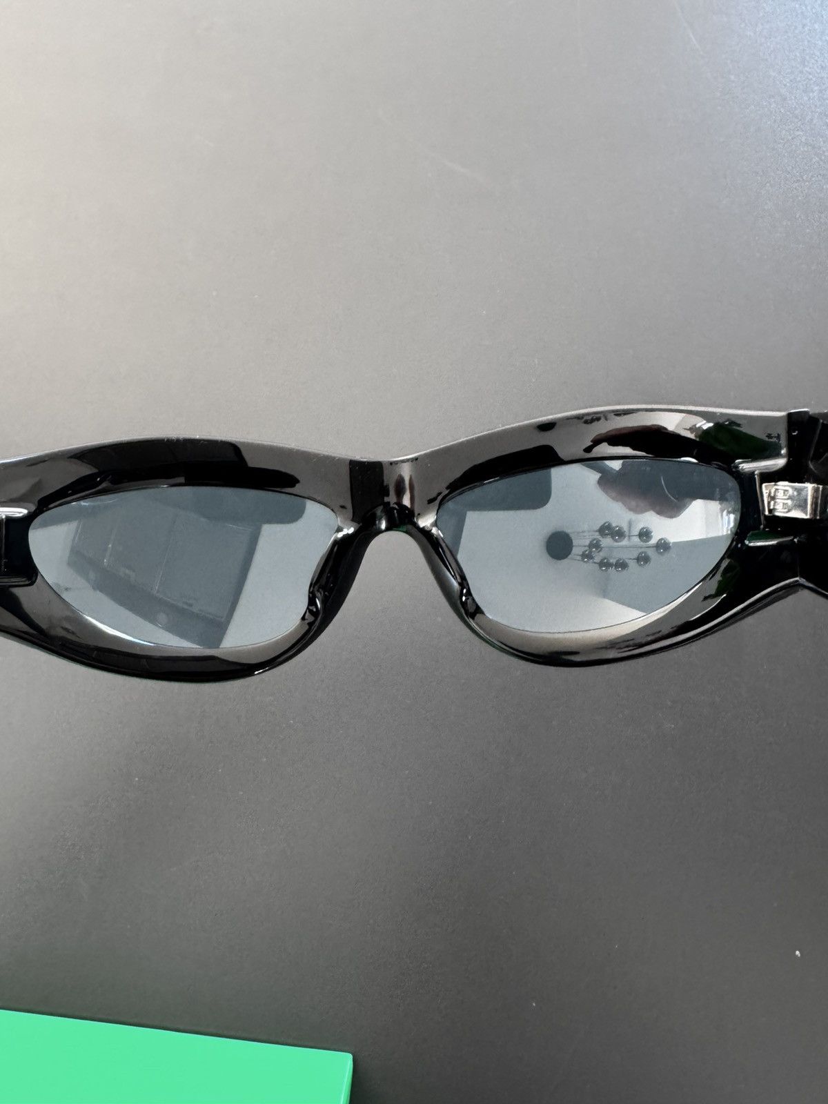 Bottega Veneta Bottega Veneta Sunglasses – Black / Blue Tint Size ONE SIZE - 7 Thumbnail