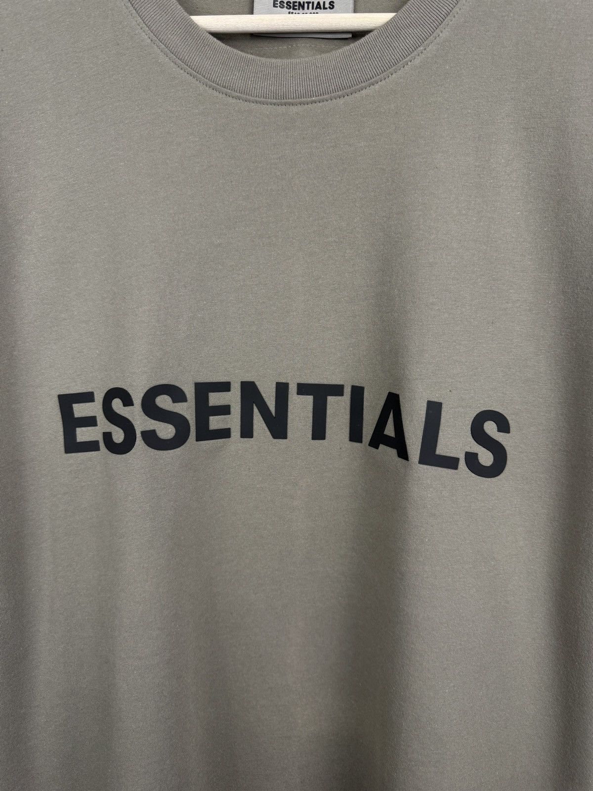 Essentials 🇺🇸 Essentials Fear Of God Y2K T-Shirt Hype Rare Retro Size US L / EU 52-54 / 3 - 4 Thumbnail