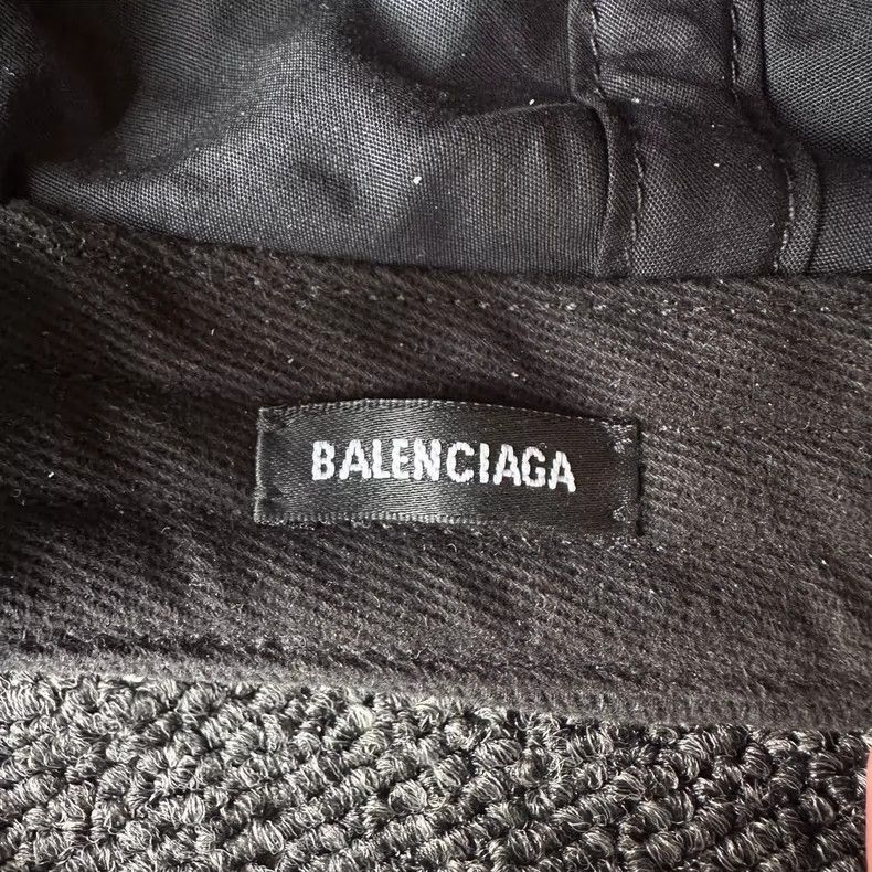Balenciaga Balenciaga FW20 Football Series Front and Back Embroidered Size ONE SIZE - 5 Thumbnail