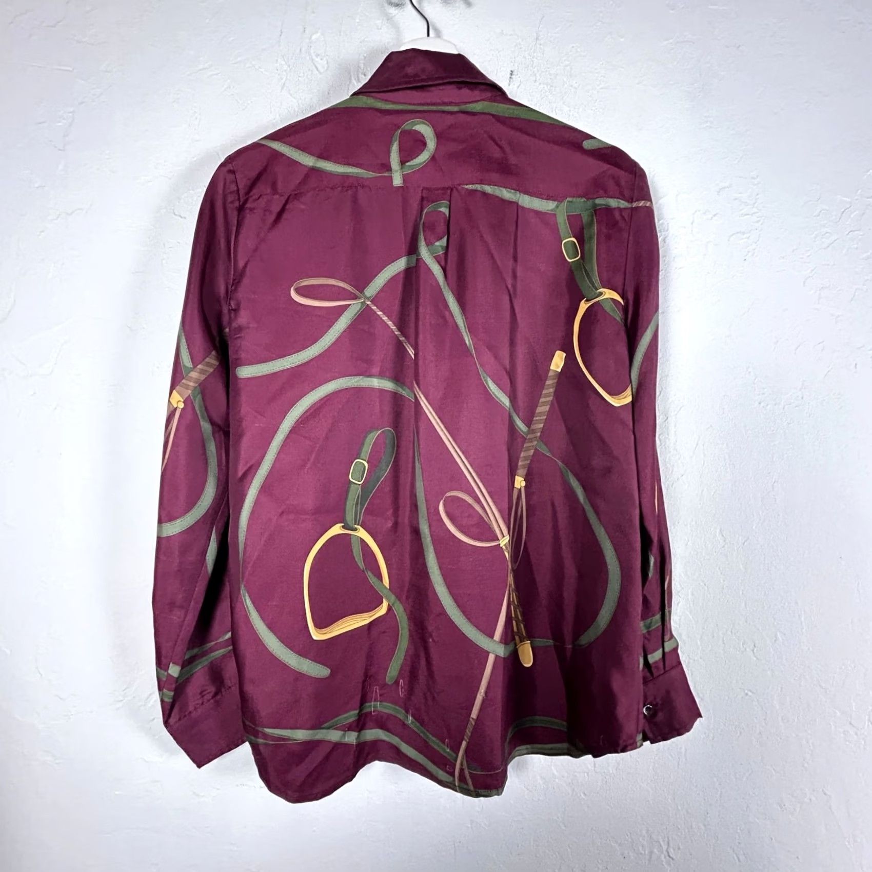 J.McLaughlin J.McLaughlin Women Button Up Long Sleeve Silk Blend Denver Blouse Small Burgundy Size S / US 4 / IT 40 - 2 Thumbnail