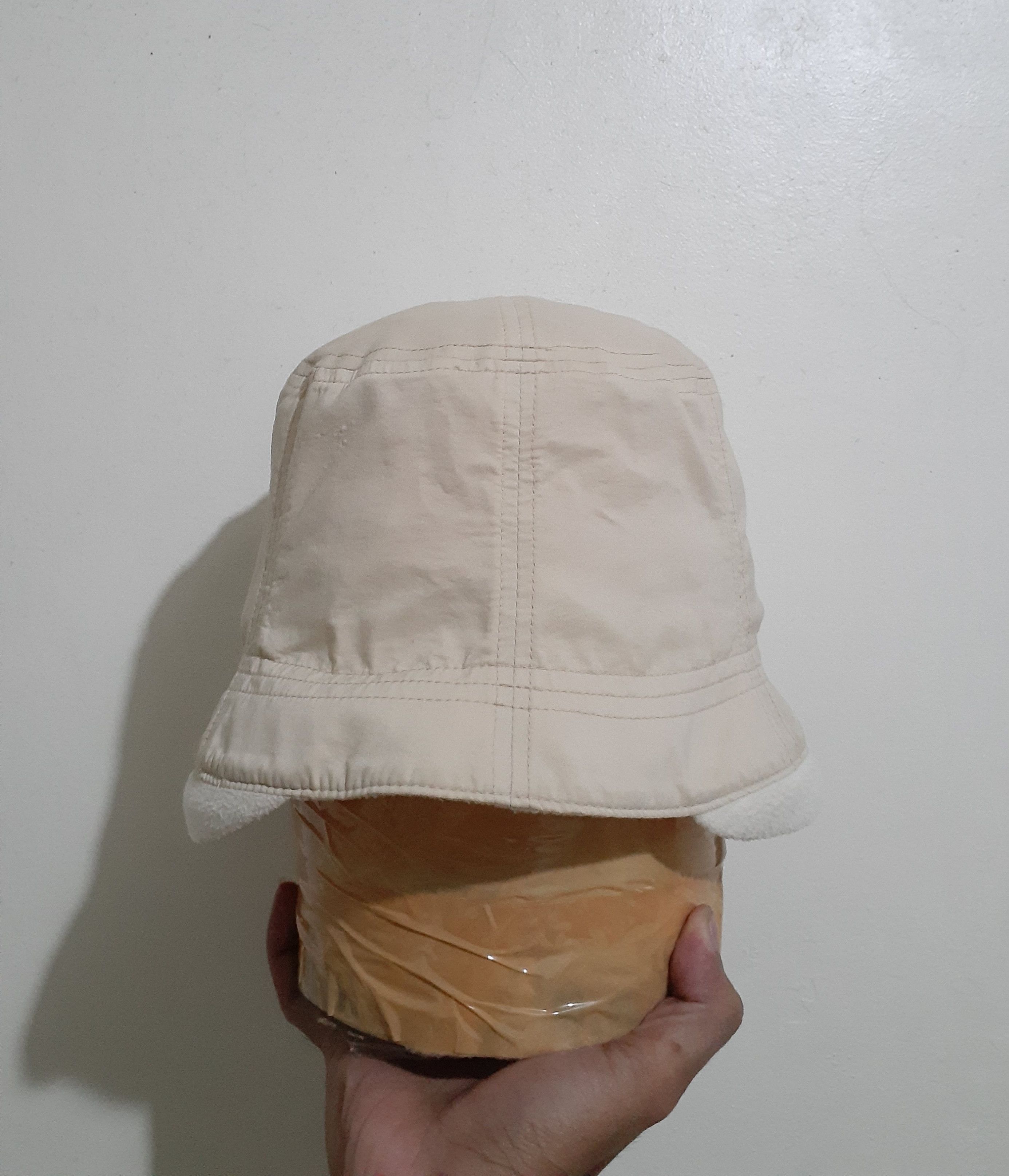 Balenciaga × Vintage Vintage Balenciaga BB Logo Archival Bucket Hat Size ONE SIZE - 3 Thumbnail