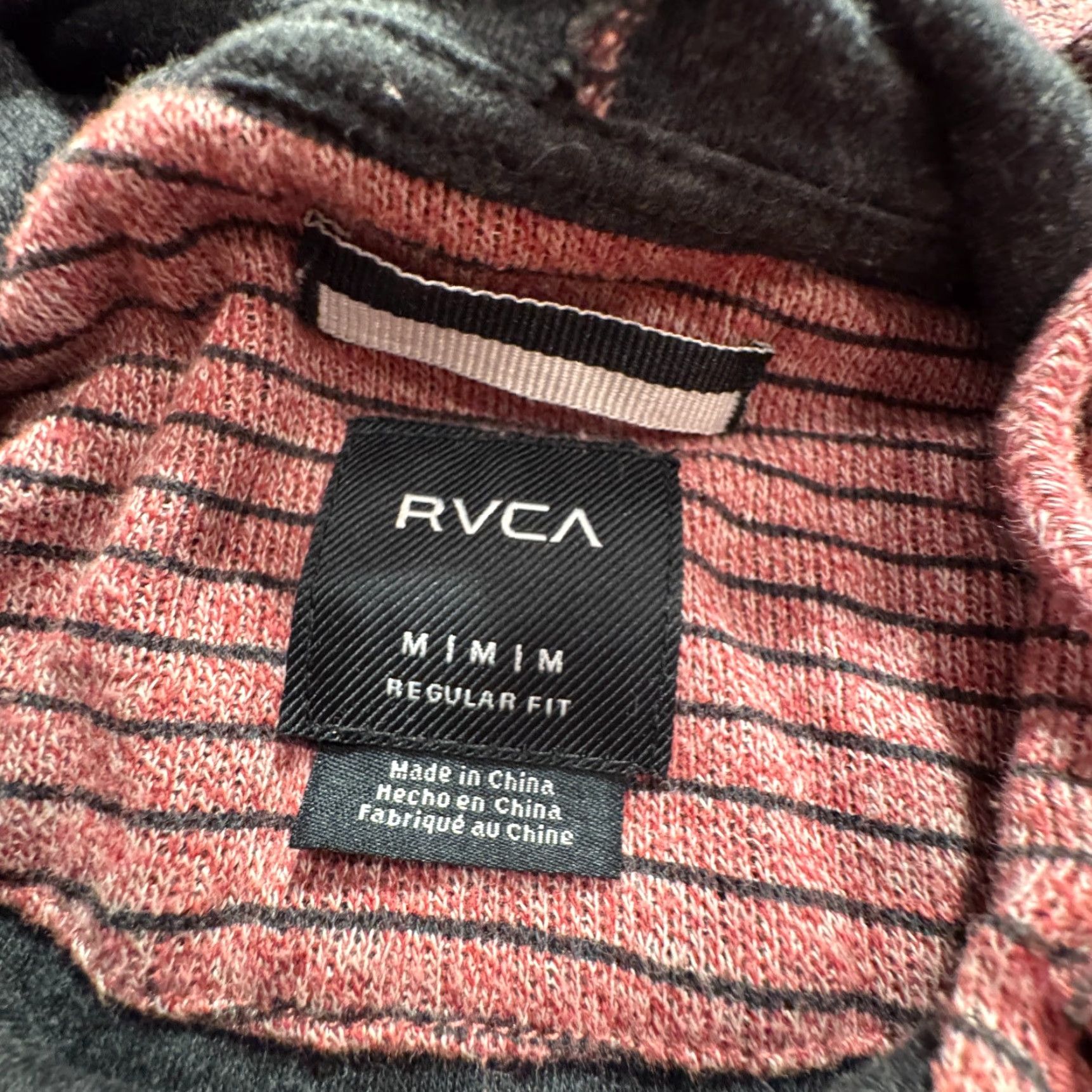 RVCA RVCA Hoodie Mens M Red Regular Fit Lightweight Pocket Pullover Skate Adult Size US M / EU 48-50 / 2 - 5 Thumbnail