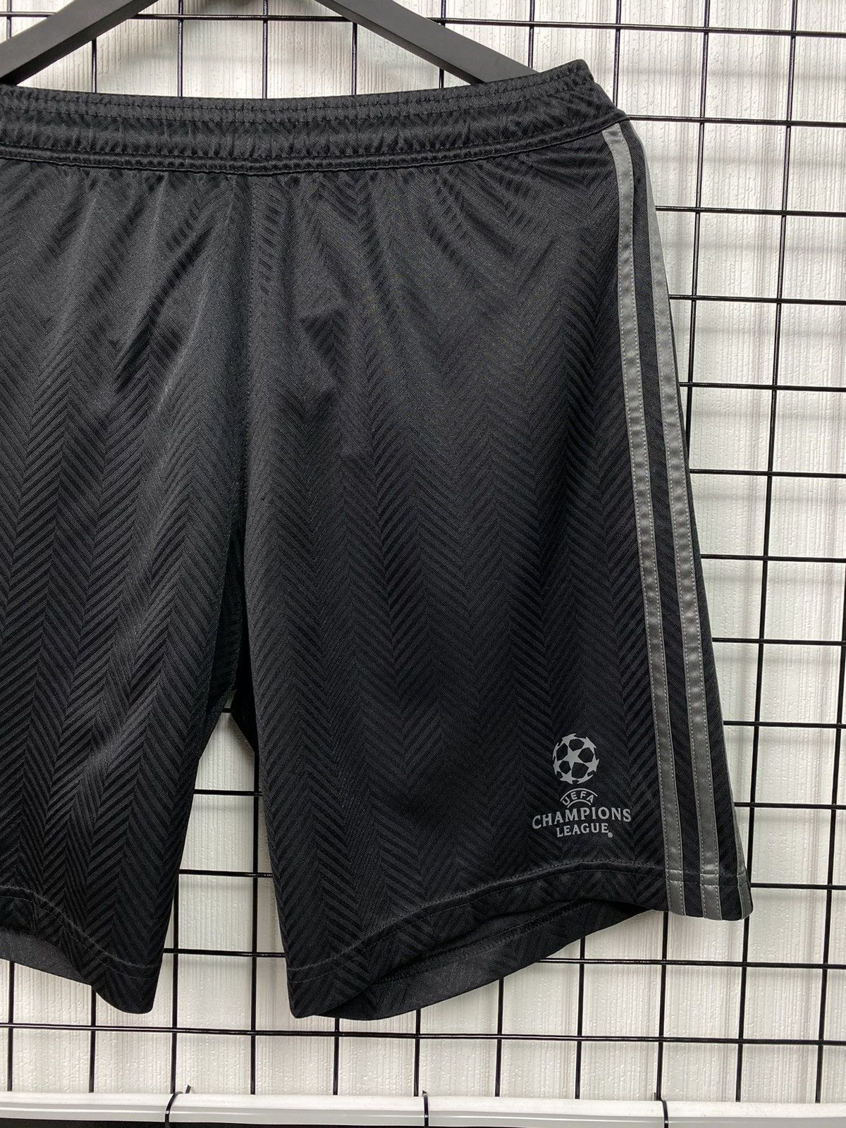 Adidas × Vintage Adidas Bayern Munich 2014-15 Shorts Soccer Football Men’s M Size US 32 / EU 48 - 3 Thumbnail