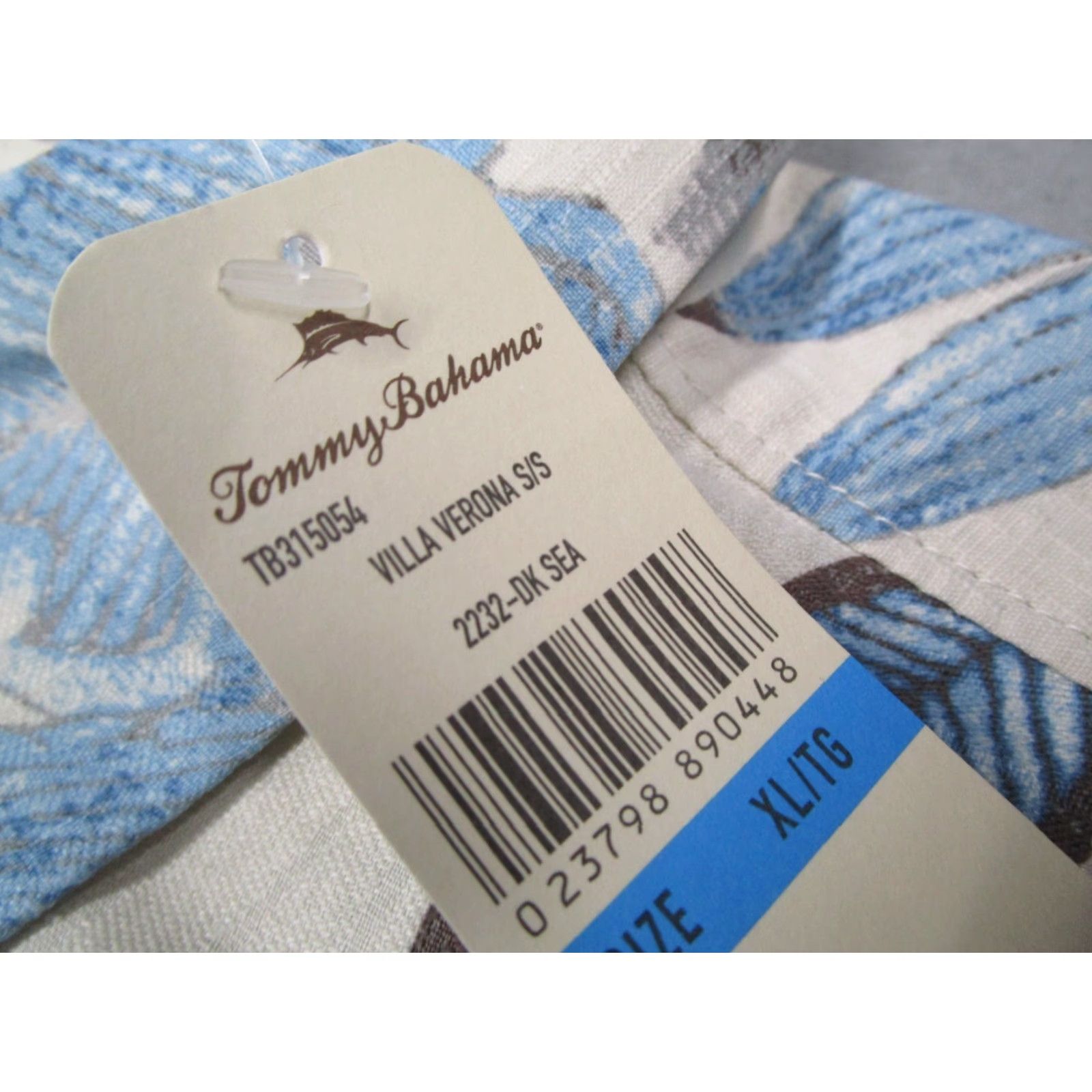 Tommy Bahama Tommy Bahama Shirt Mens XL Blue Silk Button-Up Hawaiian Villa Verona Size US XL / EU 56 / 4 - 4 Thumbnail