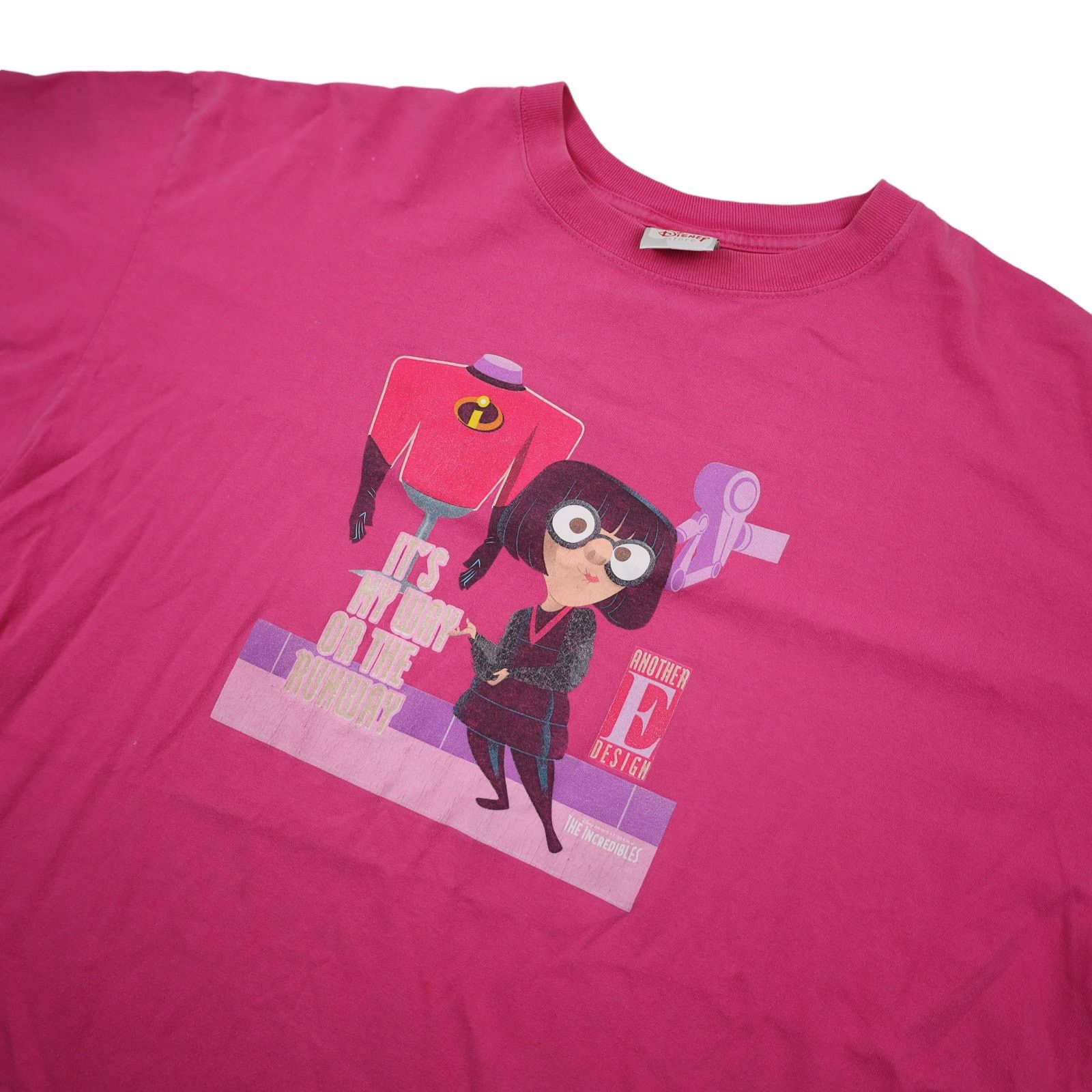 Vintage Disney Pixars The Incredibles Edna Mode Graphic T
