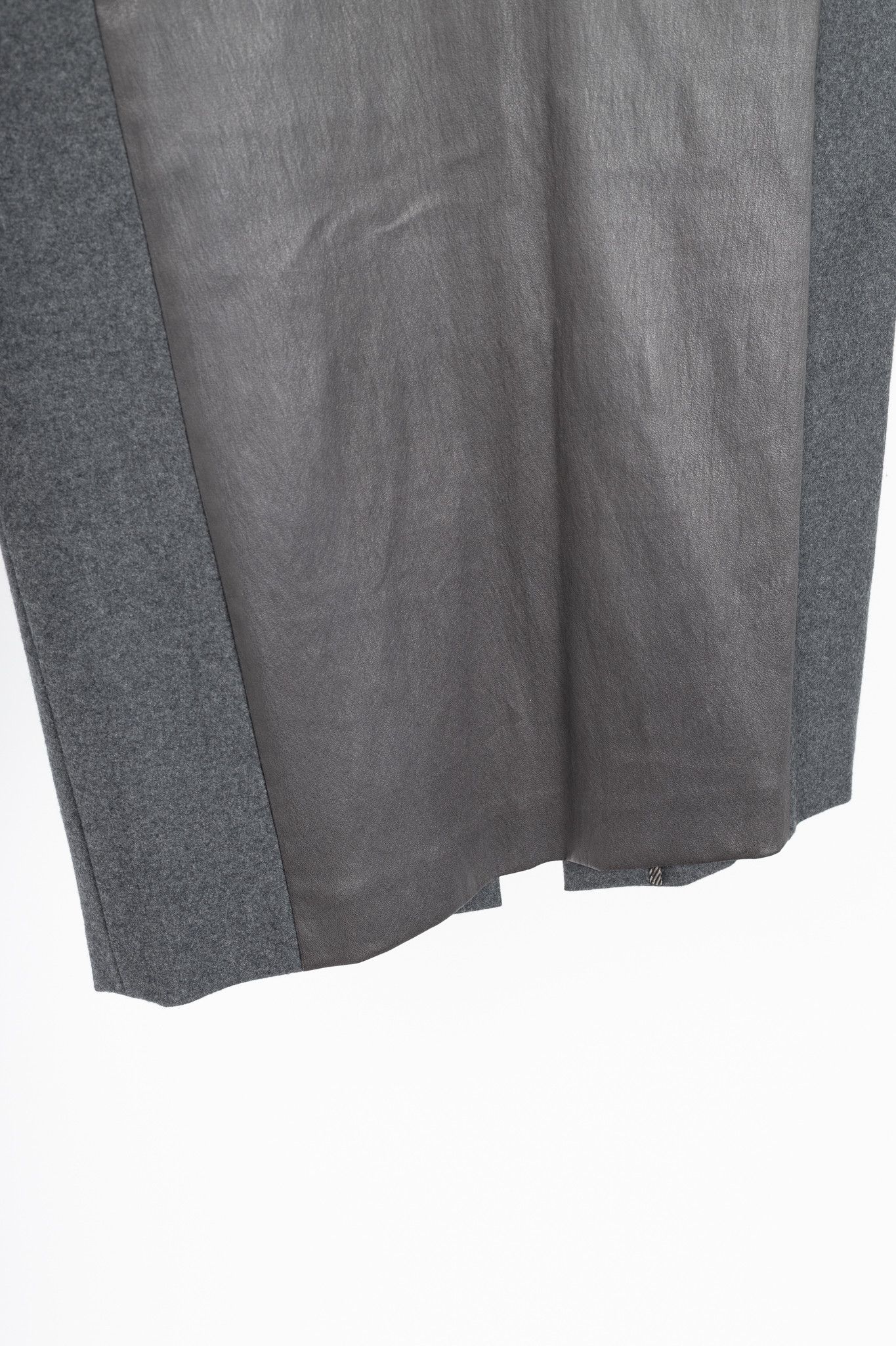 Brunello Cucinelli Brunello Cucinelli Grey Leather-Panel Pencil Skirt Size 27" / US 4 / IT 40 - 5 Thumbnail