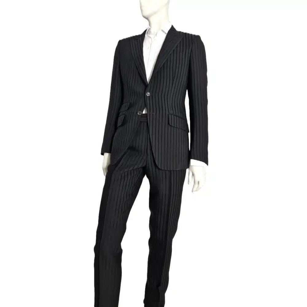 Tom Ford o1loc1c0125 2LYP01 O'connor Suit in Black Size US M / EU 48-50 / 2 - 2 Thumbnail