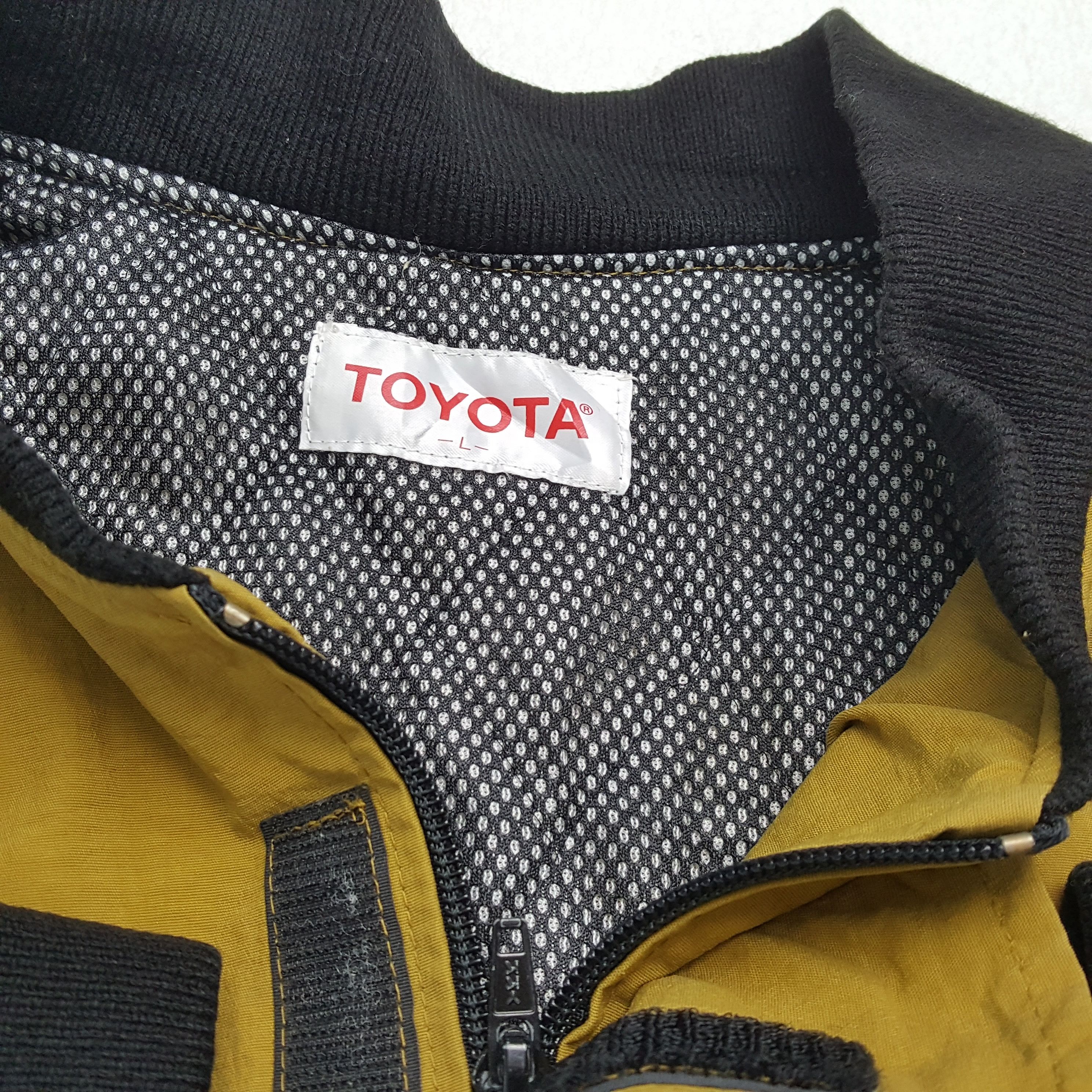 Japanese Brand × Vintage Vintage TOYOTA Racing Team Bombers Jacket Size US XL / EU 56 / 4 - 9 Thumbnail