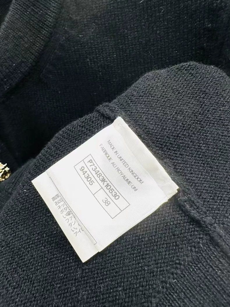 Other Chanel 22B Autumn and Winter Preview Black Badge Button Ca Size XS / US 0-2 / IT 36-38 - 7 Thumbnail