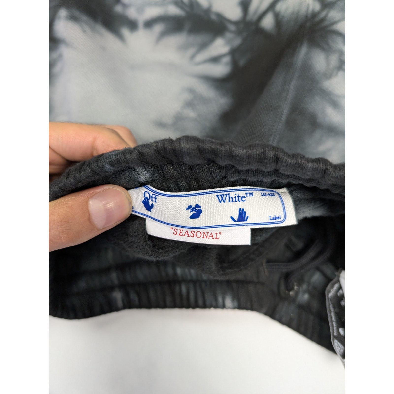 Off-White o1rshd1 Diag Tie Dye Slim Sweatpant Warm in Grey/White Size US 30 / EU 46 - 13 Thumbnail