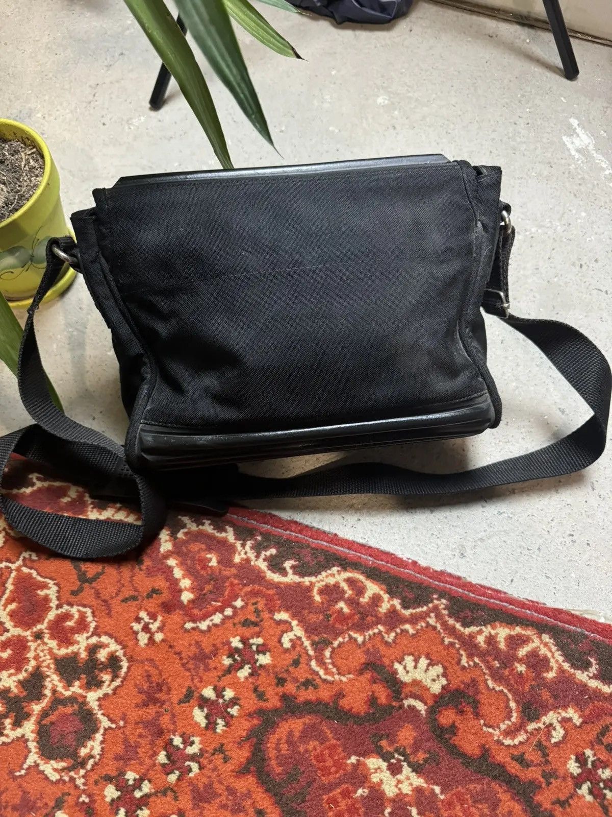 If Six Was Nine × Mandarina Duck × Vintage Vintage Y2K Mandarina Duck Yamamoto Style Opium Fw08 Bag Size ONE SIZE - 10 Thumbnail