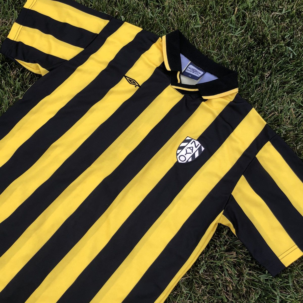 Umbro × Vintage Umbro vintage nayo #9 jersey Size US L / EU 52-54 / 3 - 4 Thumbnail