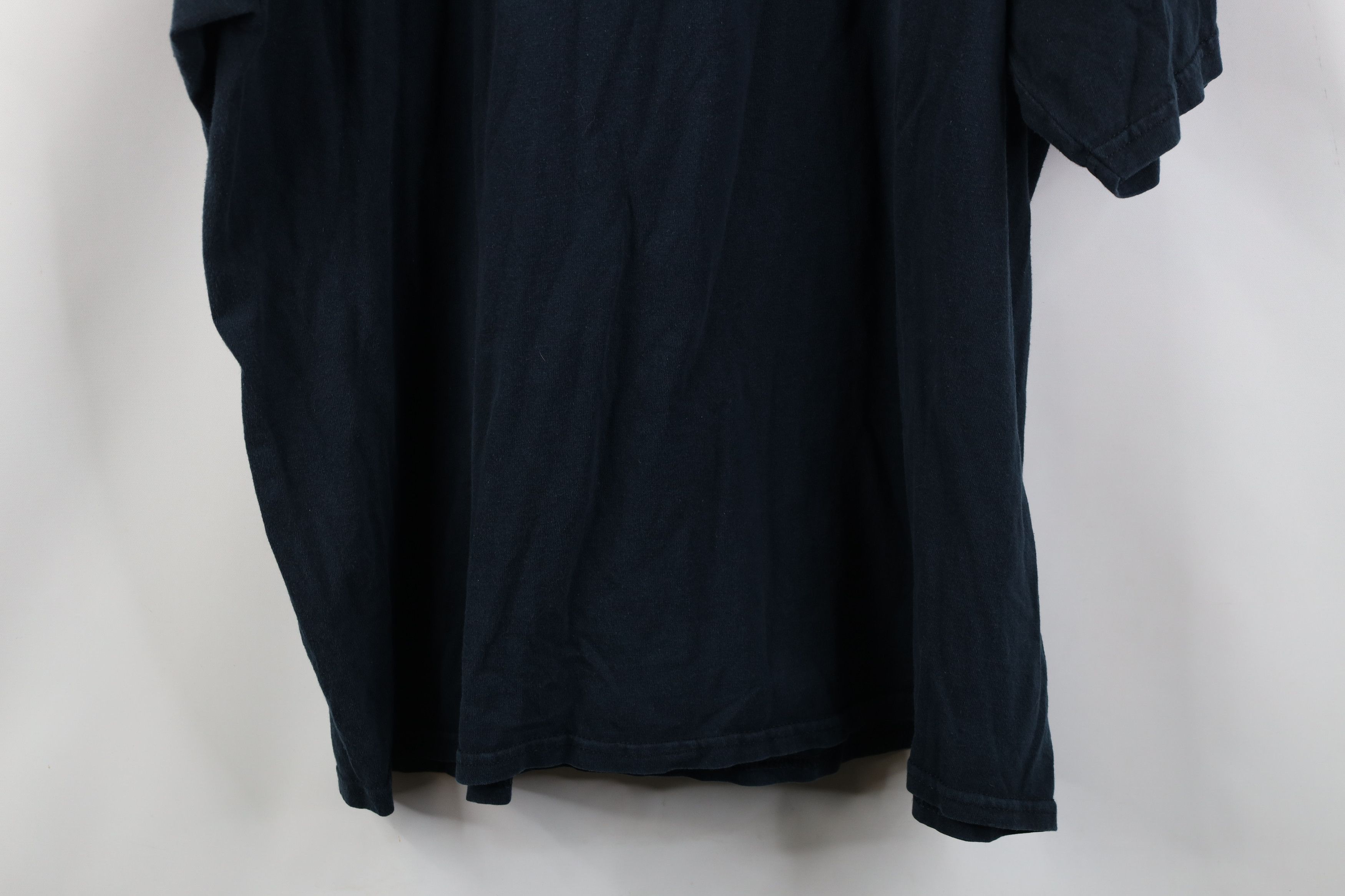 Vintage Vintage Y2K Jesus Christian The Devil Short Sleeve T-Shirt Size US XXL / EU 58 / 5 - 13 Thumbnail