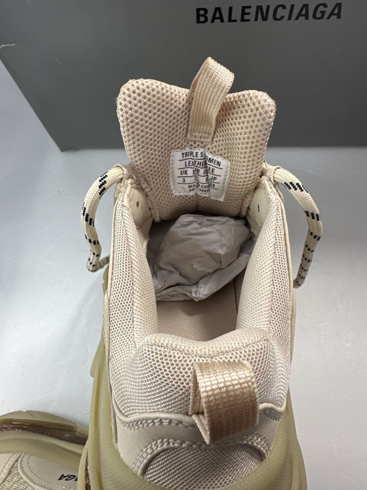 Balenciaga New Authentic Balenciaga Triple S Sneaker Size US 6 / IT 36 - 7 Thumbnail