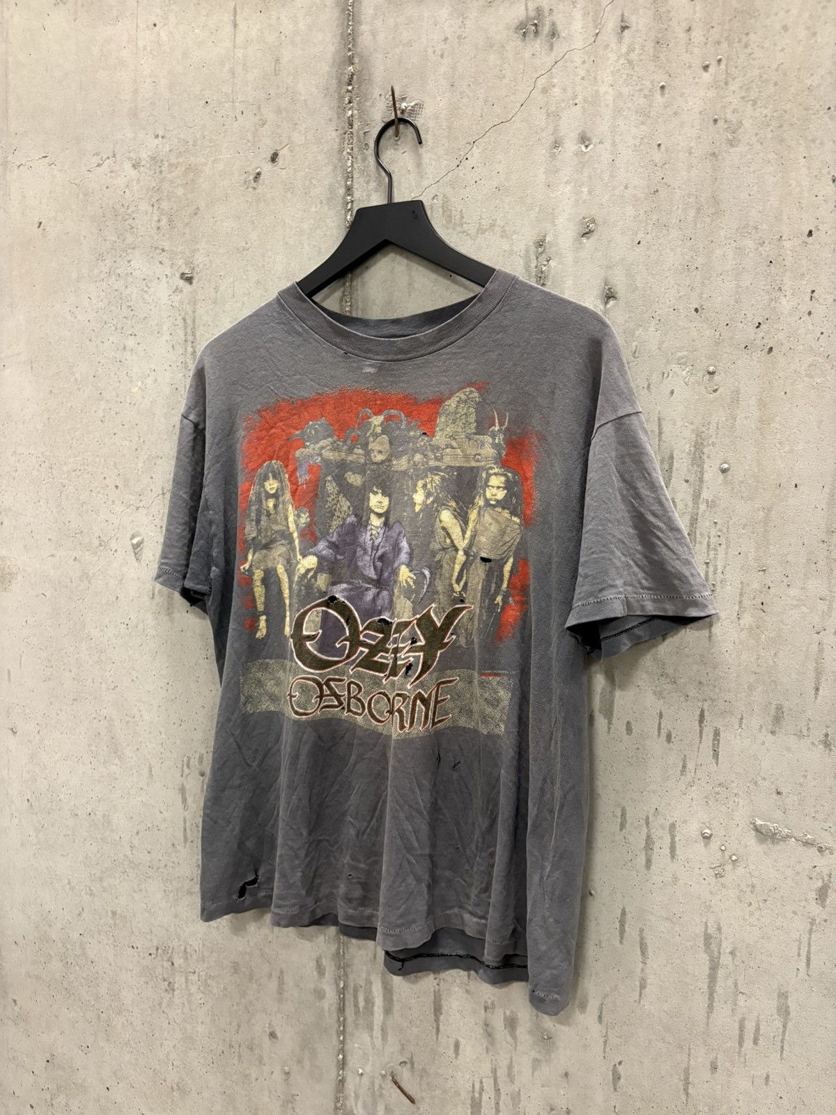 Band Tees Vintage Ozzy No Rest Wicked Shirt Thrashed Fade Grunge Band Size US L / EU 52-54 / 3 - 2 Thumbnail