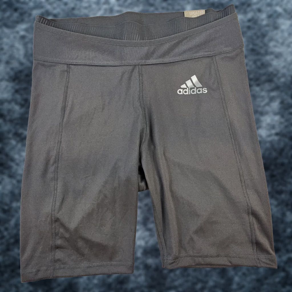 Adidas Adidas Primegreen Aeroready Techfit 3" Mid Rise Volleyball Shorts Gray L Adult Women Size 36" / US 14 / IT 50 - 1 Thumbnail