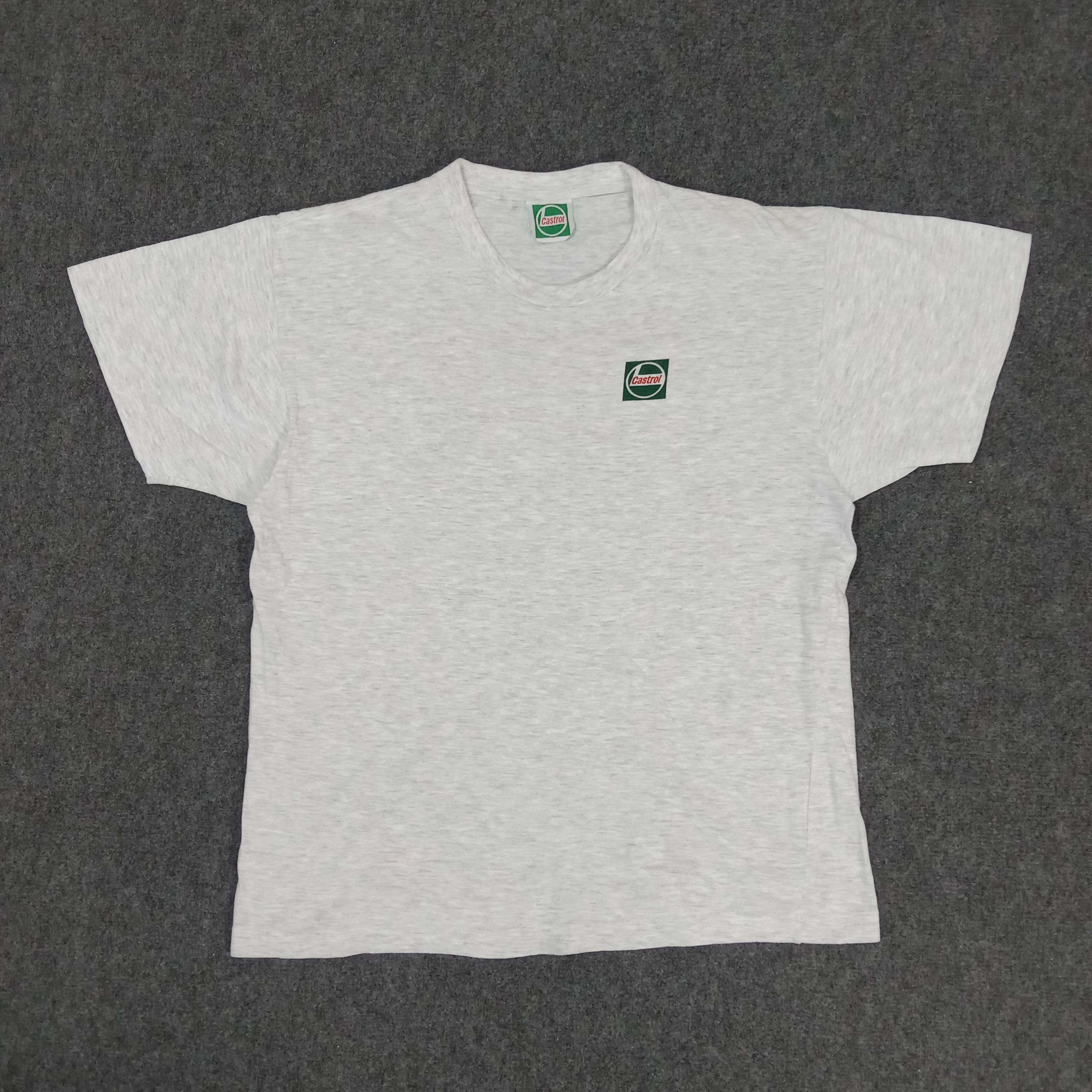 Vintage Castrol Racing Team Oil Lubricant Motorsports Tshirt Size US M / EU 48-50 / 2 - 3 Thumbnail