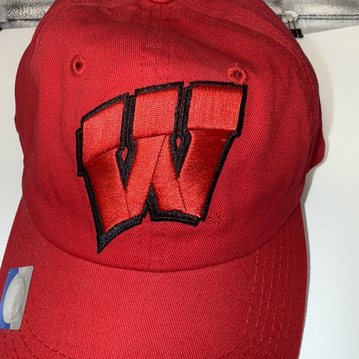 Vintage UW Madison Wisconsin Badgers red and black hat Size ONE SIZE - 2 Thumbnail