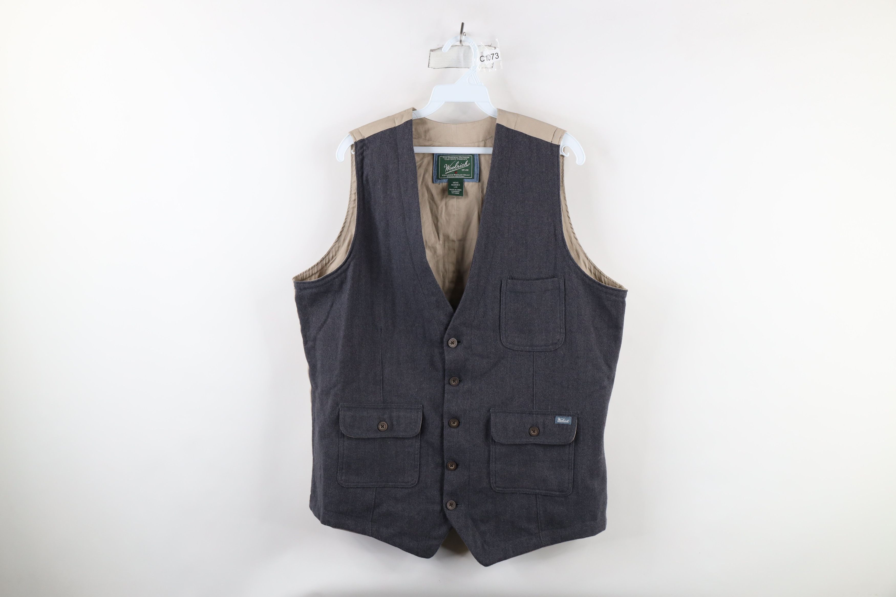 Vintage × Woolrich Woolen Mills Vintage Woolrich Herringbone Buckle Back Vest Jacket Gray Size US L / EU 52-54 / 3 - 1 Thumbnail