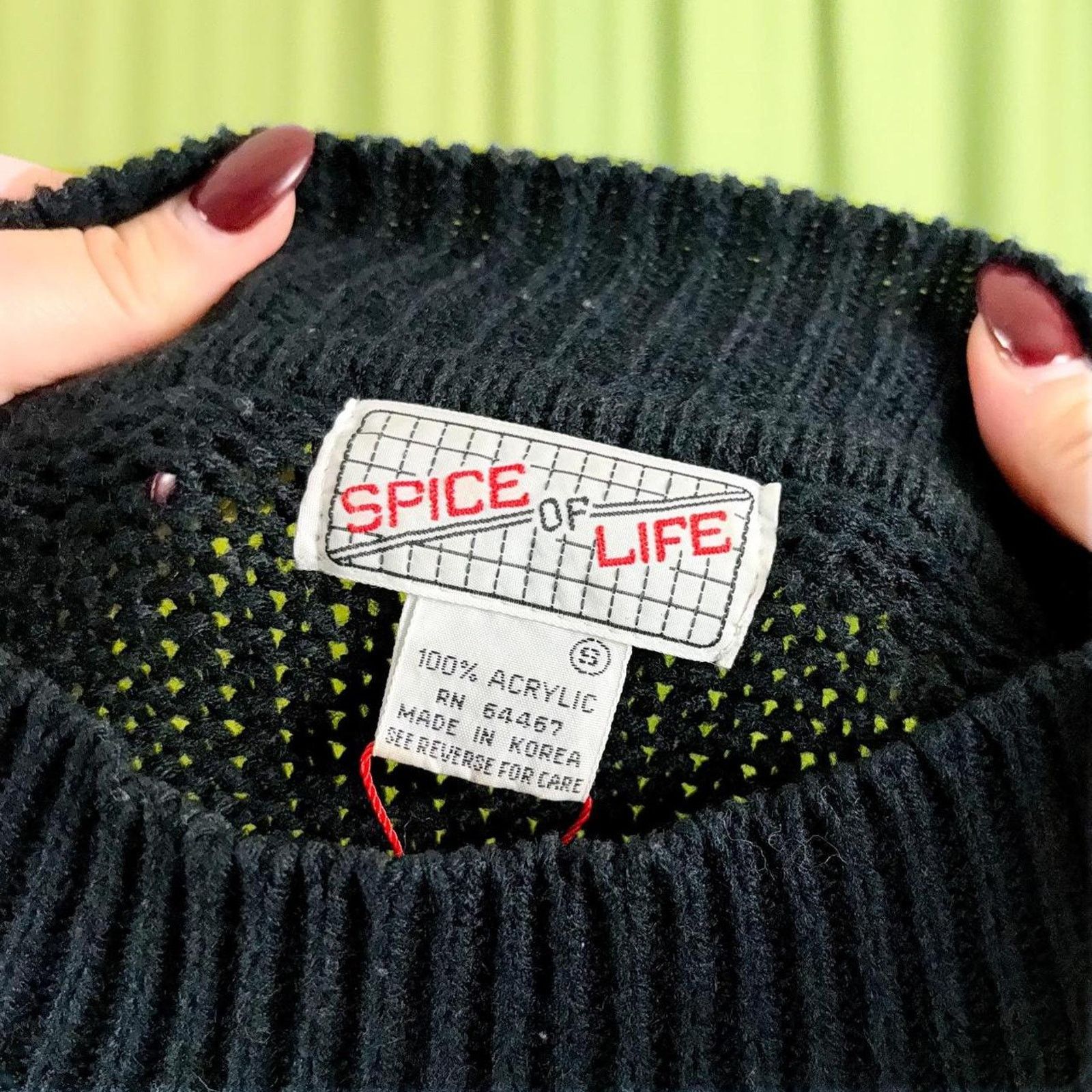 Vintage 80s Vintage Black Tan and Red Floral Knit Rick Rack Sweater Size M / US 6-8 / IT 42-44 - 5 Thumbnail