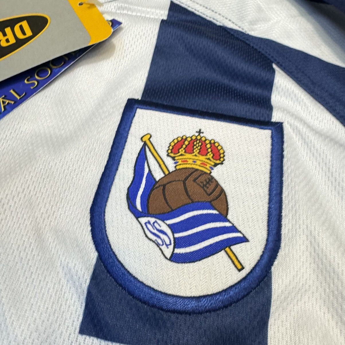 Sports Specialties Real sociedad 03/04 home shirt #4 Alonso (bnwt) Size US L / EU 52-54 / 3 - 5 Thumbnail