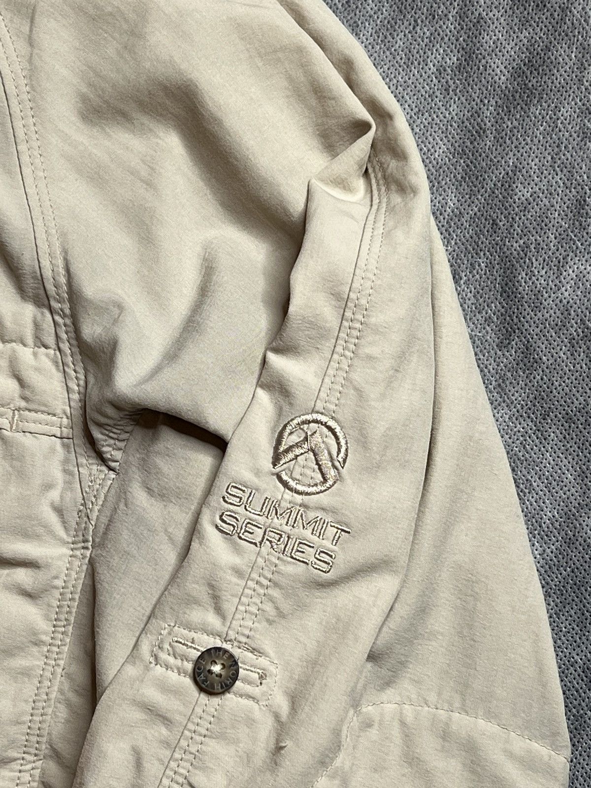The North Face The North Face Nylon Overshirt Summit Series Vintage Size US M / EU 48-50 / 2 - 4 Thumbnail
