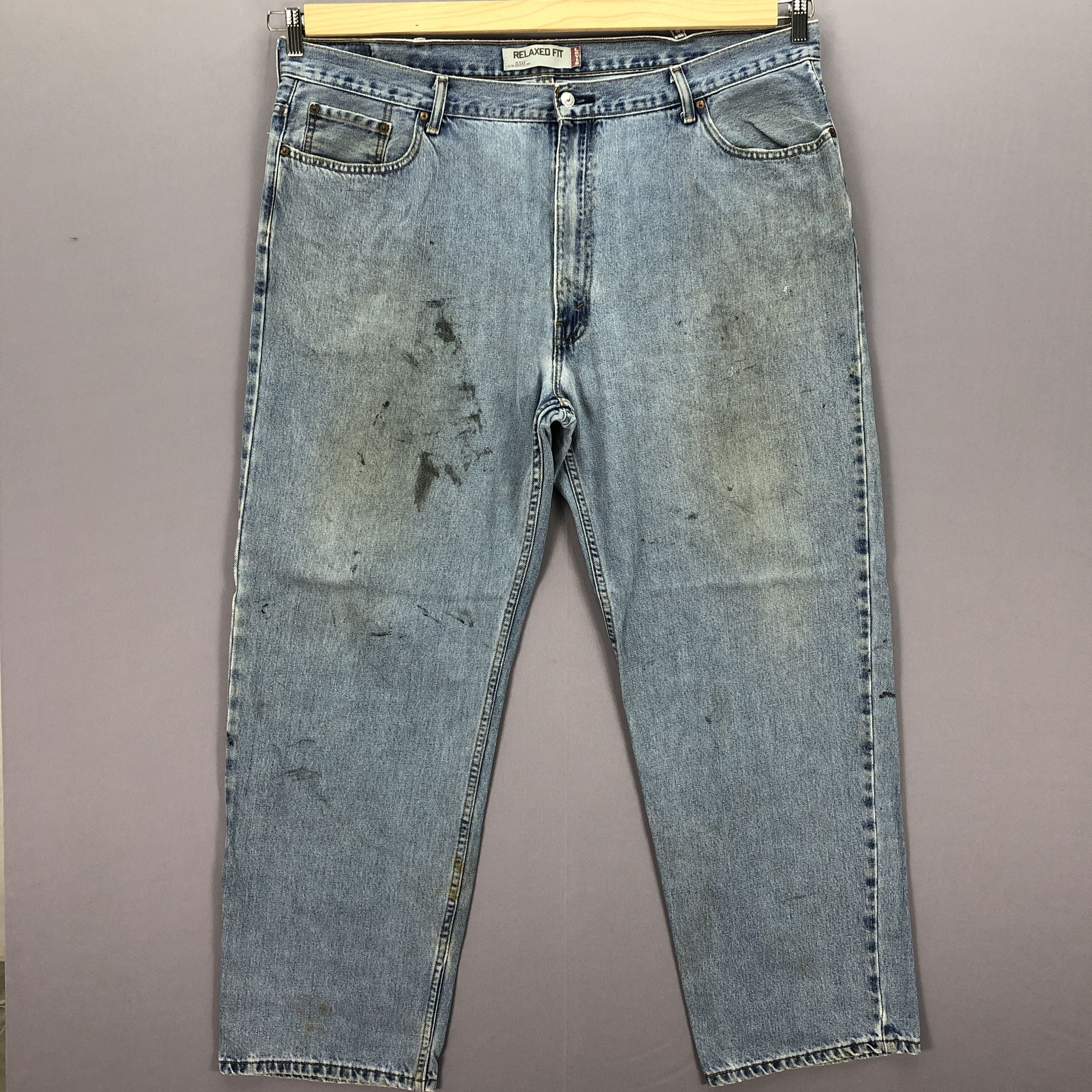 Jean Vintage Levis Baggy Dirty Jeans Levi's 550 Faded Denim Size US 44 / EU 60 - 1 Thumbnail