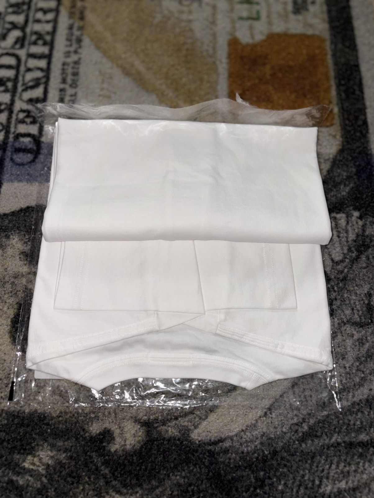 Kith Kith Hydro Box Logo Tee White Size US XL / EU 56 / 4 - 3 Thumbnail