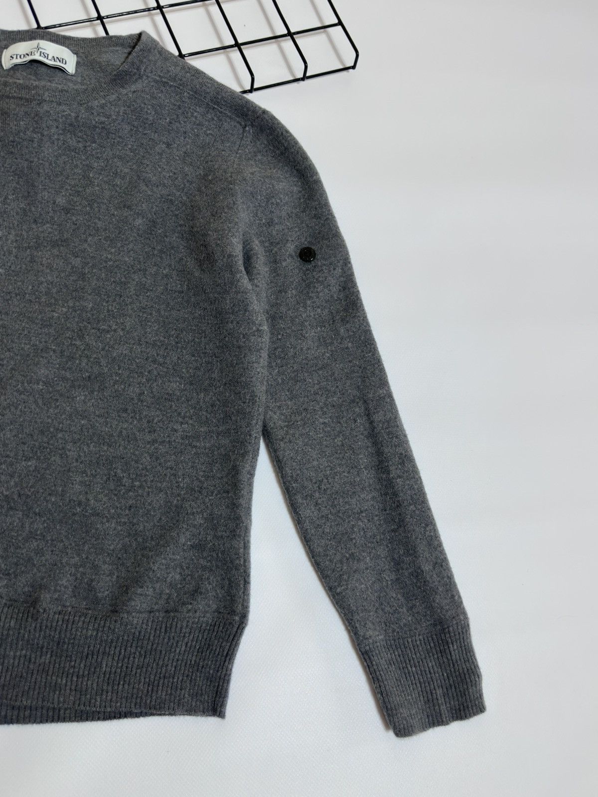 Stone Island Stone Island Grey Cashmere/Wool Crewneck Sweater Size US XXS / EU 40 - 3 Thumbnail