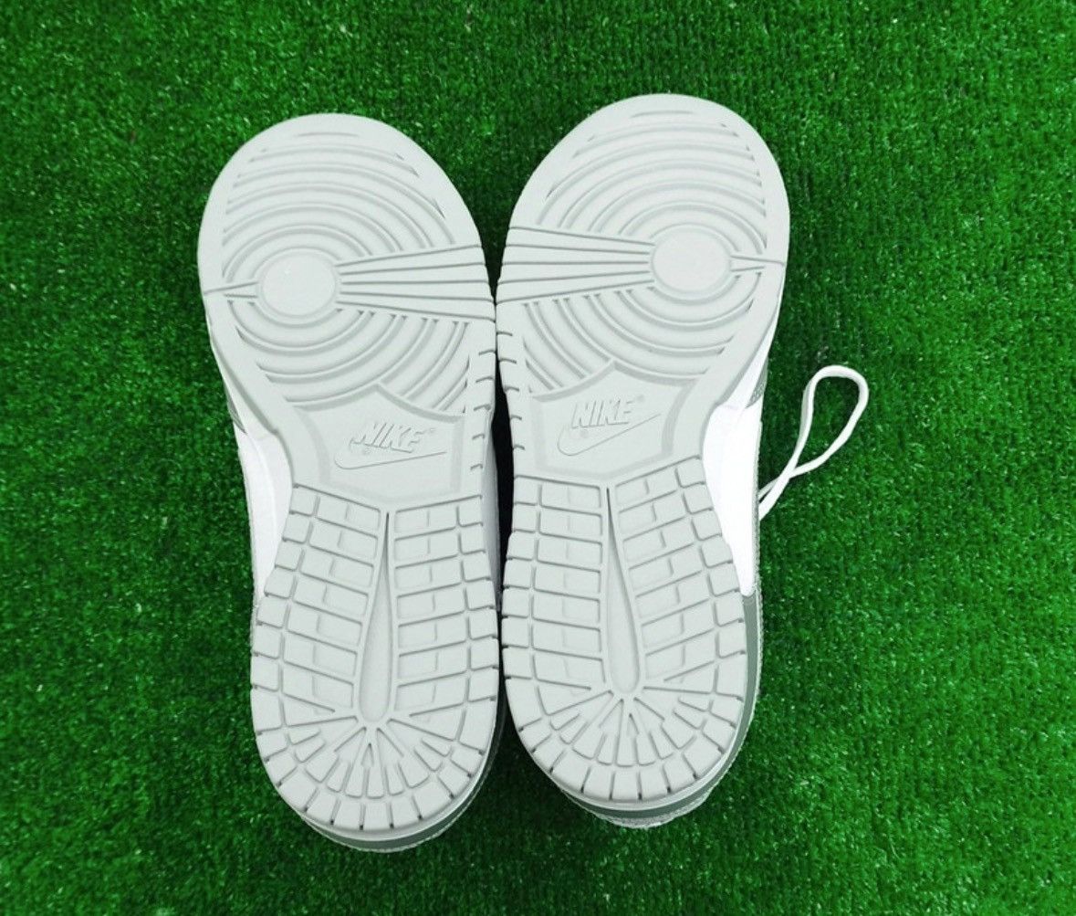 Nike Shoes Nike Dunk Low Silver Size US 11.5 / EU 44-45 - 6 Thumbnail