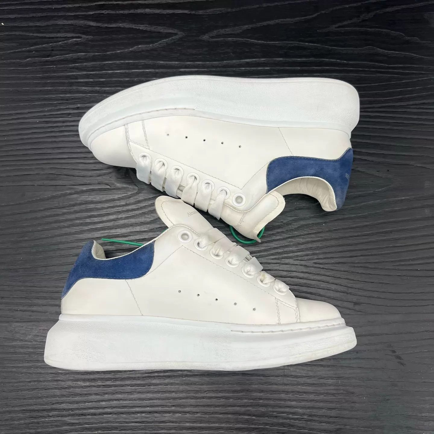 Alexander McQueen McQueen Blue Toe Suede 35.5 Mint with Box Size US 5 / IT 35 - 3 Thumbnail
