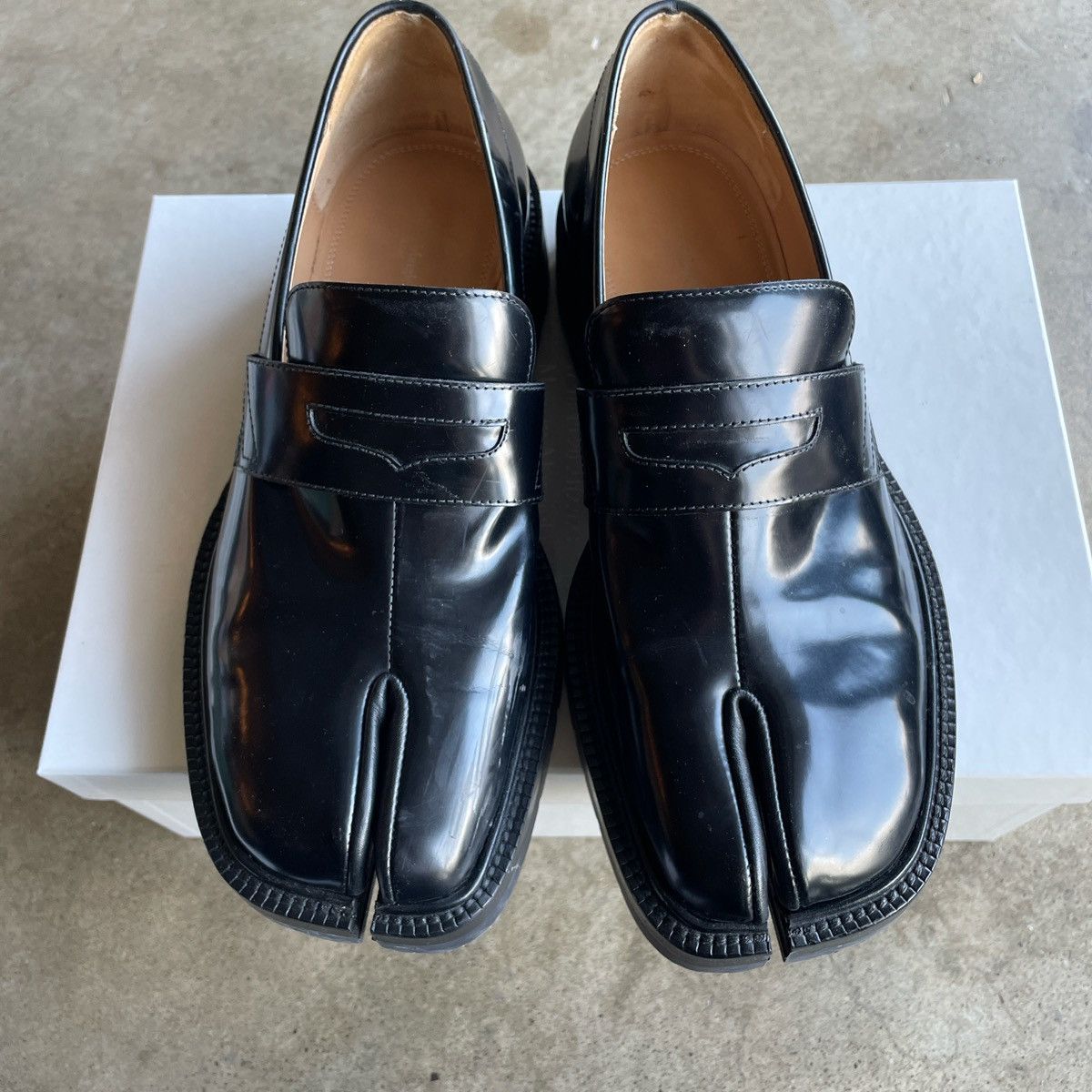 Maison Margiela Maison Margiela Tabi Loafers black size 41 Size US 8.5 / EU 41-42 - 4 Thumbnail