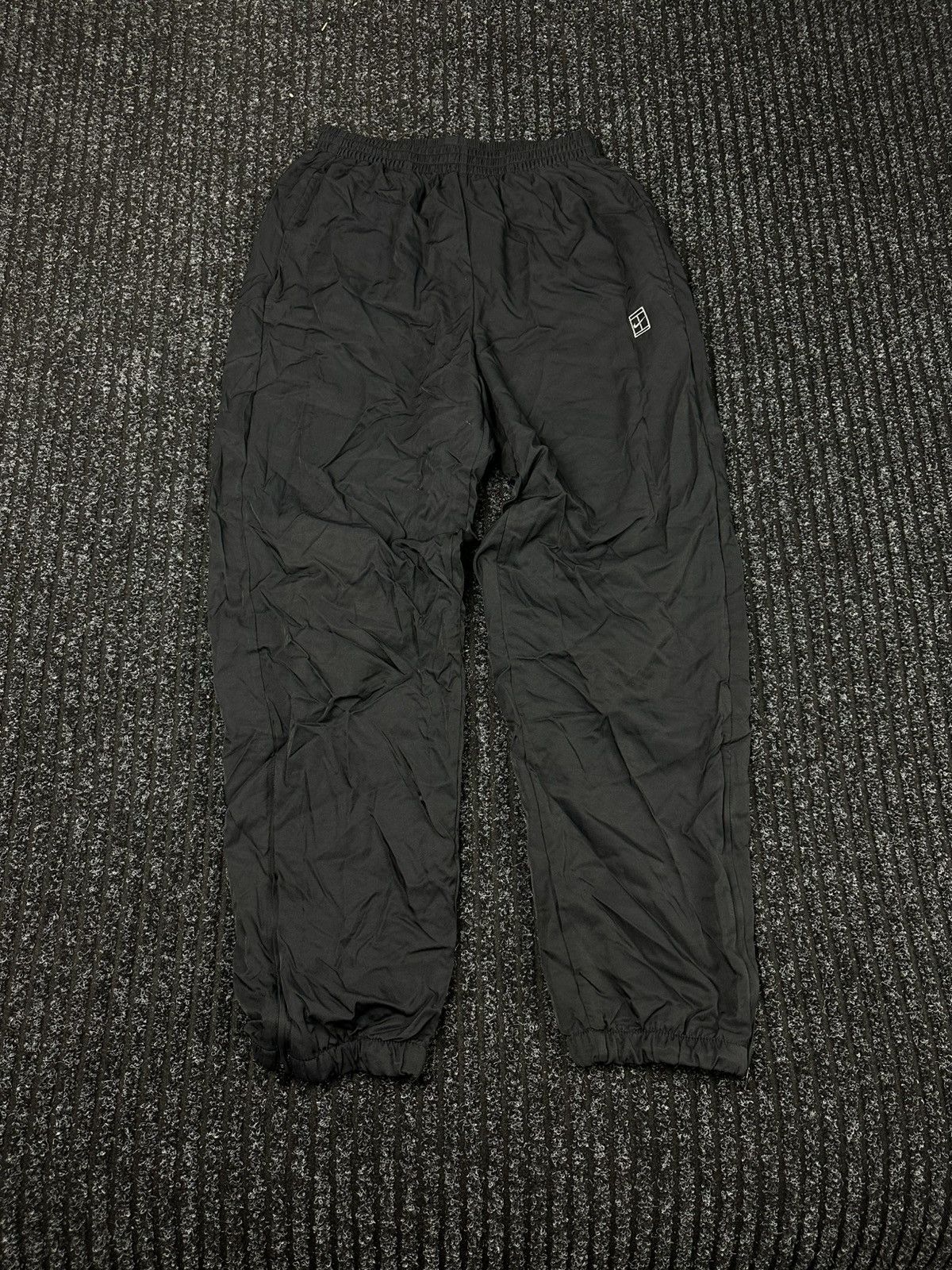Vintage Nike Court Sweatpants Y2K Streetwear Swoosh pants