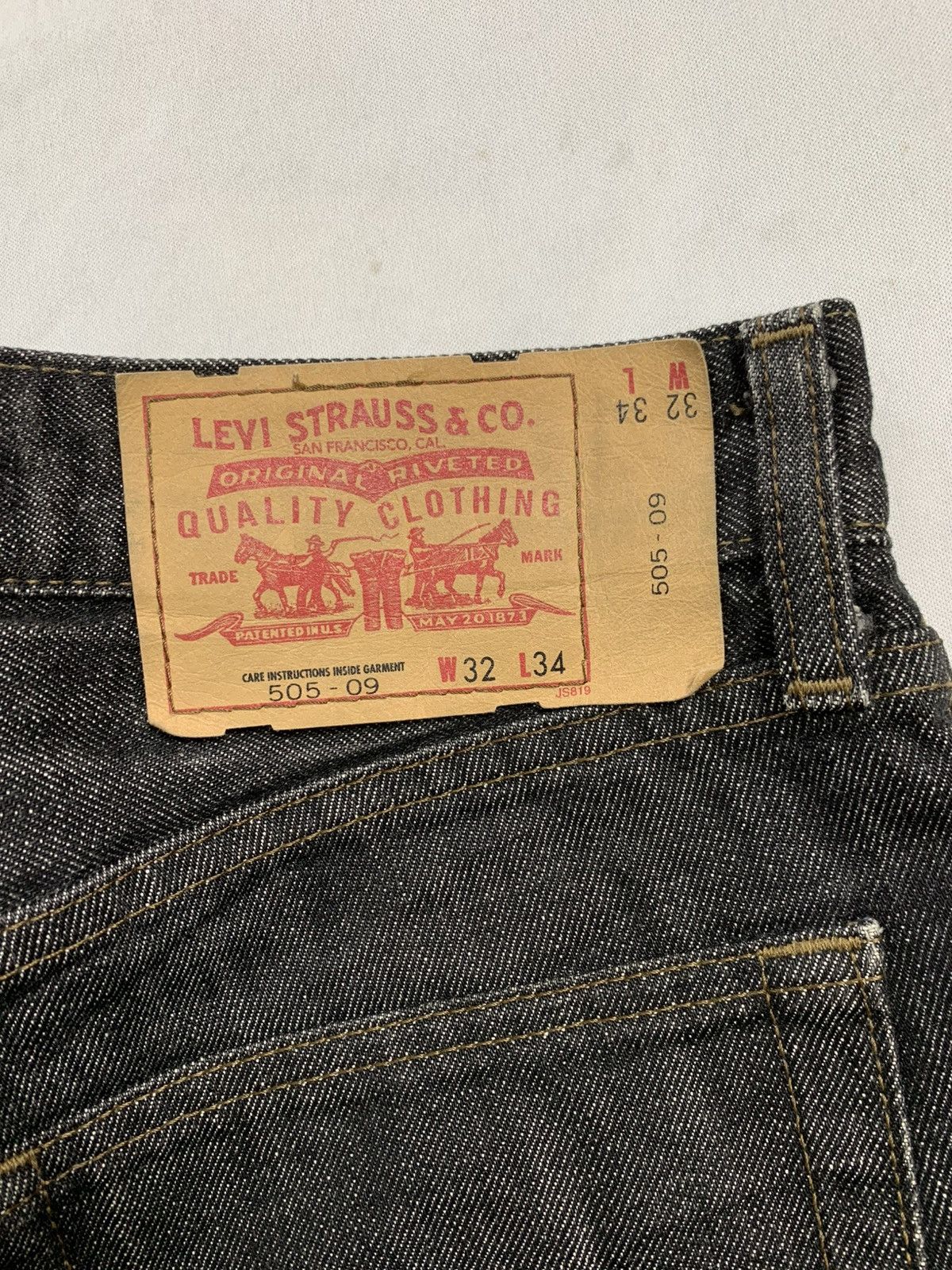 Levi's Vintage Clothing Vintage levis 505 jeans pants stone black denim Size US 32 / EU 48 - 8 Thumbnail