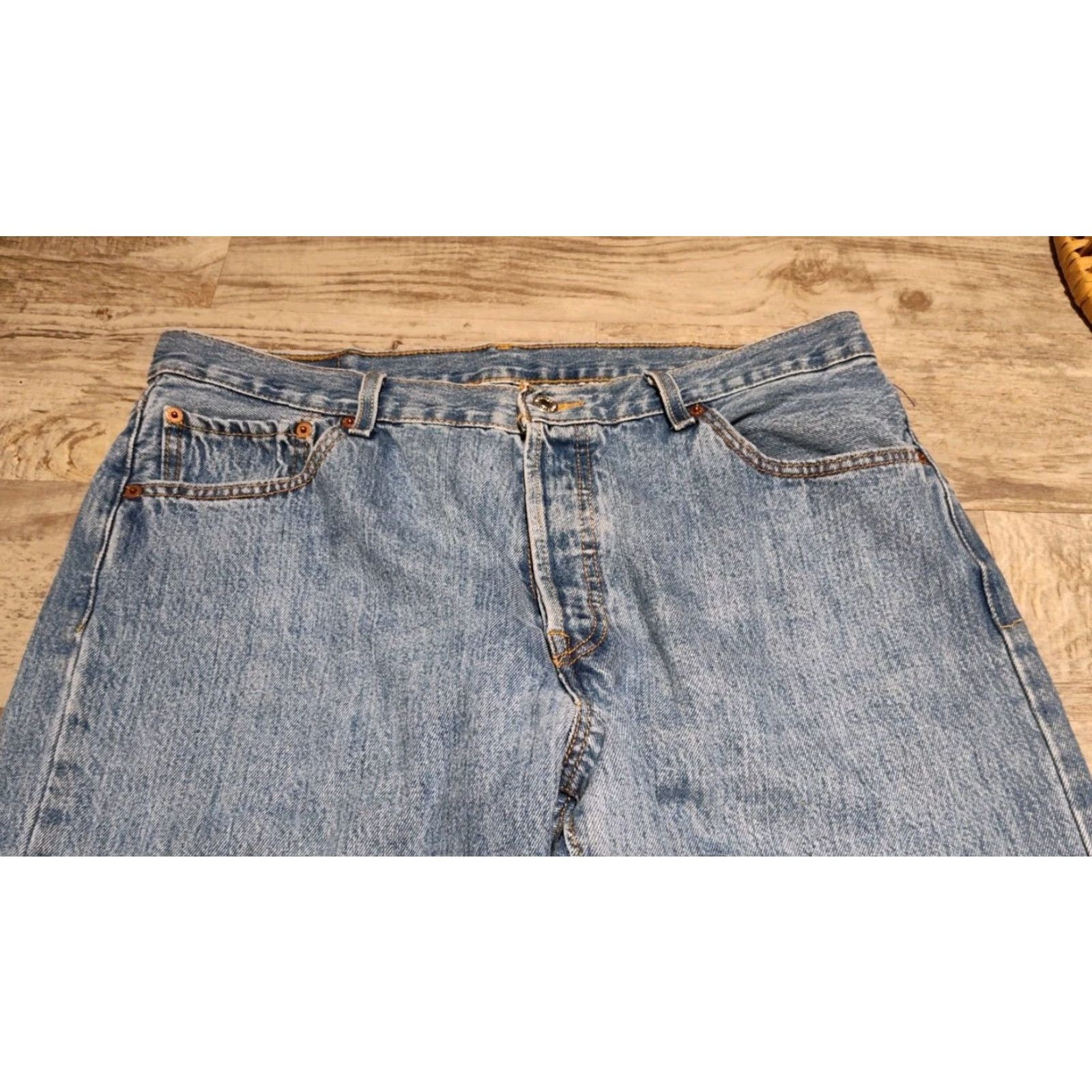 Levi's VINTAGE Levi's 501 Denim Jeans Men Size 36x34 Blue 90s Biker Grunge Authentic Size US 36 / EU 52 - 3 Thumbnail