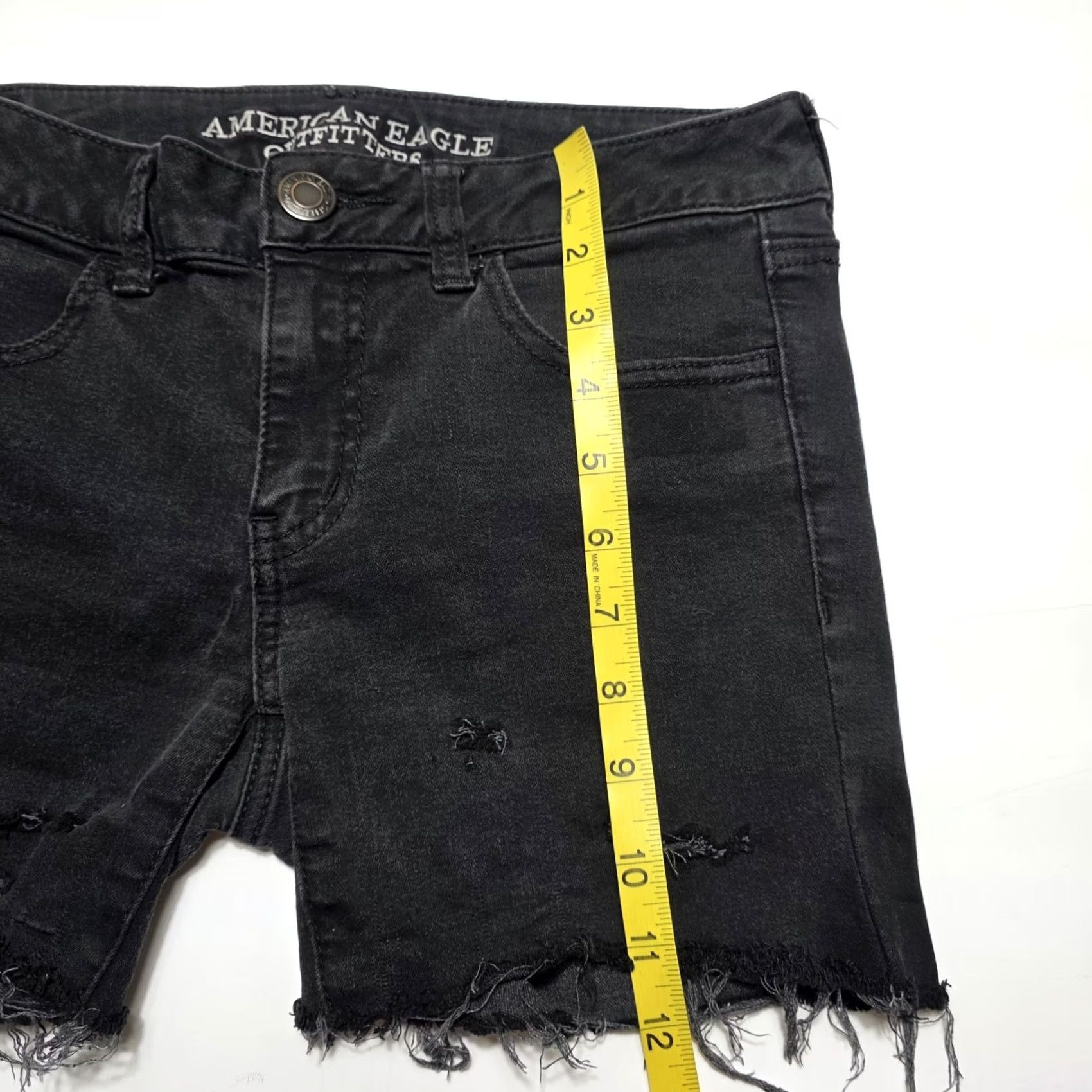 American Eagle Outfitters American Eagle Outfitters Black Jegging Denim Jean Shorts Women’s 6 Size 28" / US 6 / IT 42 - 4 Thumbnail