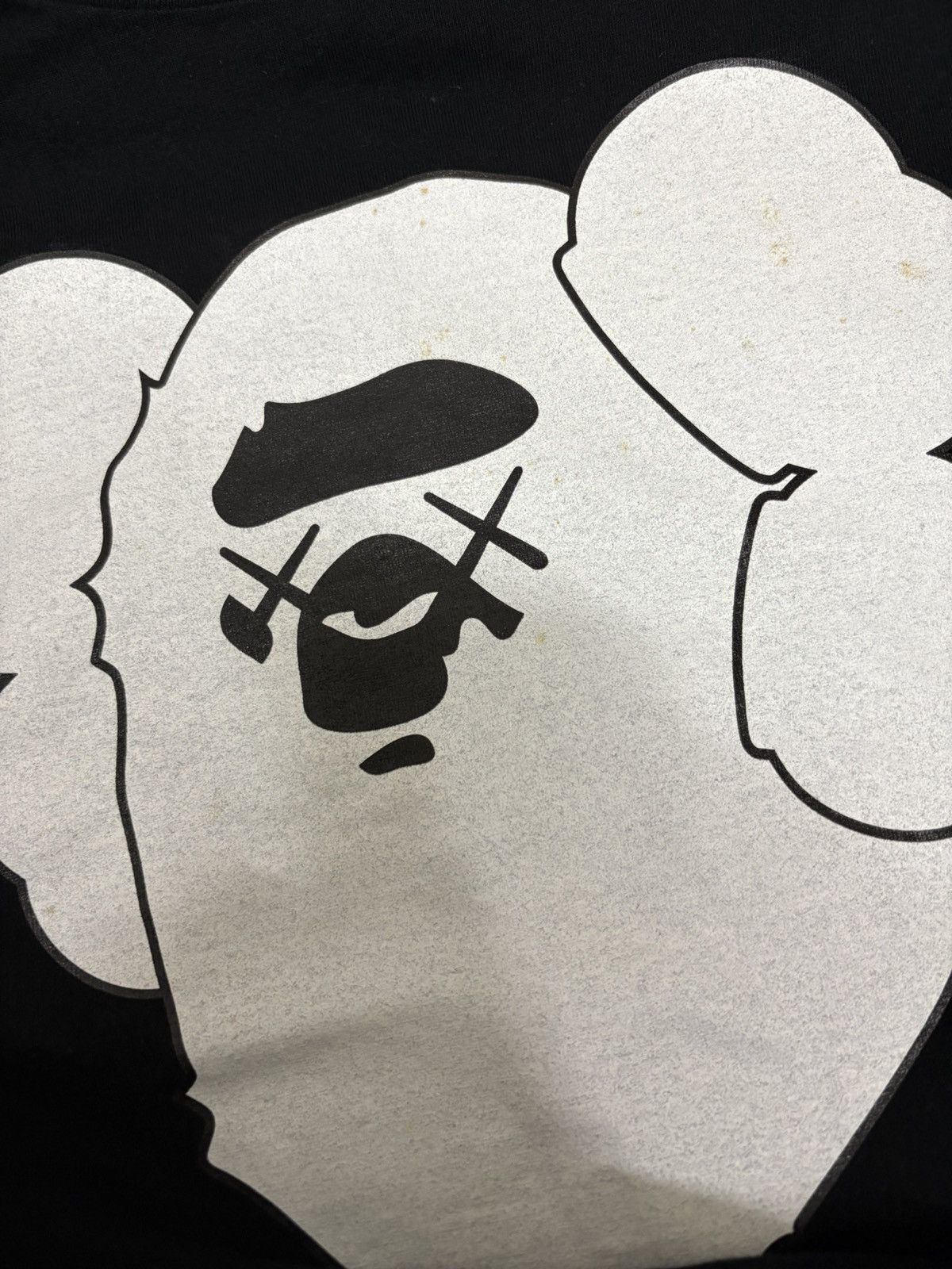 Bape × Kaws Bape x Kaws Vintage T-Shirt Size US L / EU 52-54 / 3 - 10 Thumbnail