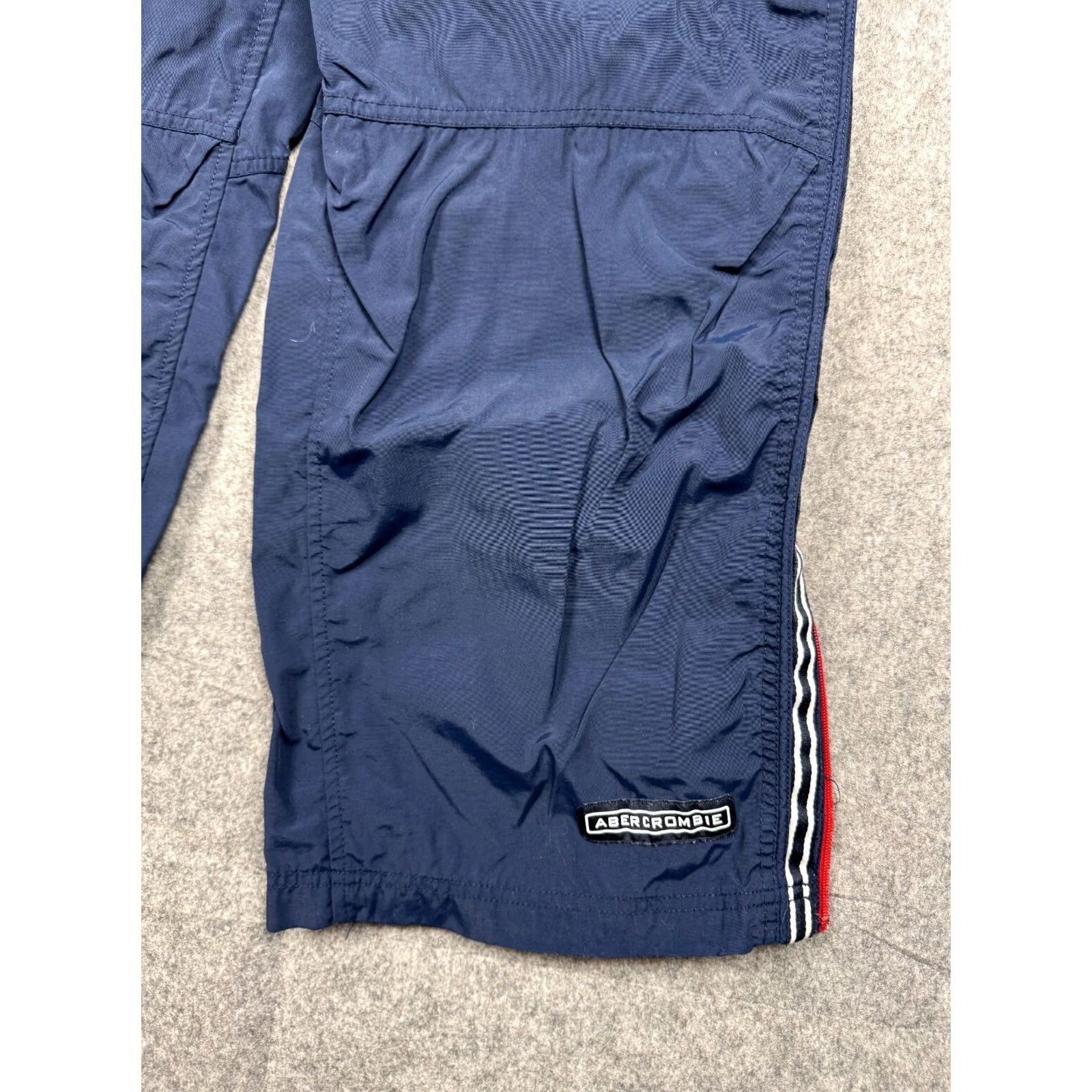 Abercrombie & Fitch VINTAGE Abercrombie & Fitch Pants Track Windbreaker 90s Y2K Gym Zip Mens Medium Blue Nylon Straight 29in Inseam Regular Lined Zip Waist 32in Size US 31 - 4 Thumbnail